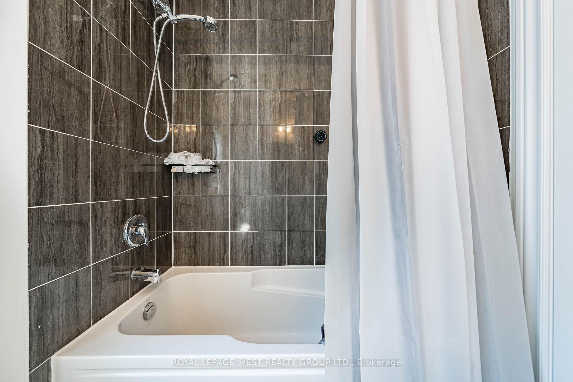 Photo 14 of 1278 Aquarius Trail, Pickering, Rural Pickering — HOMEH