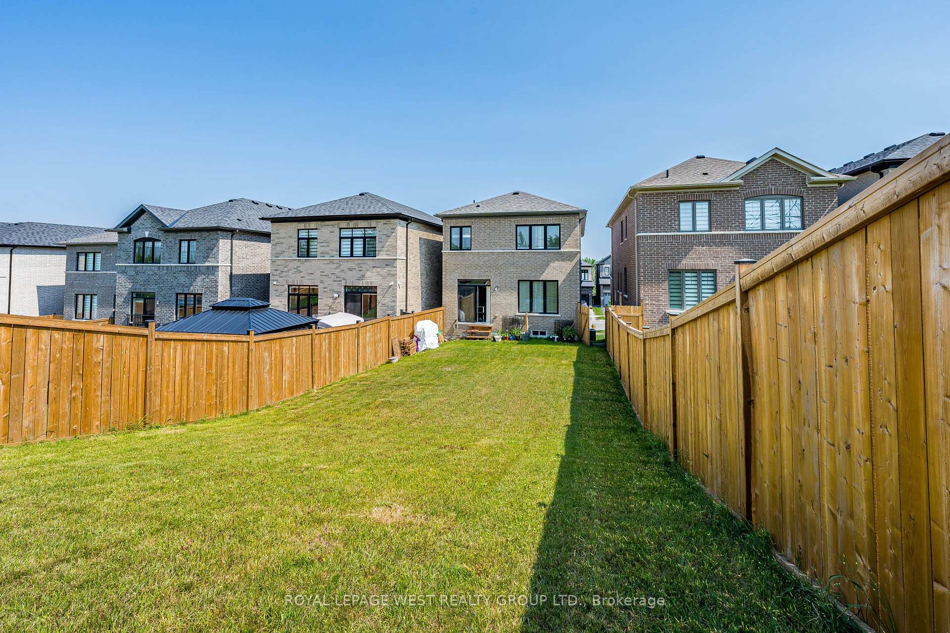 Photo 16 of 1278 Aquarius Trail, Pickering, Rural Pickering — HOMEH