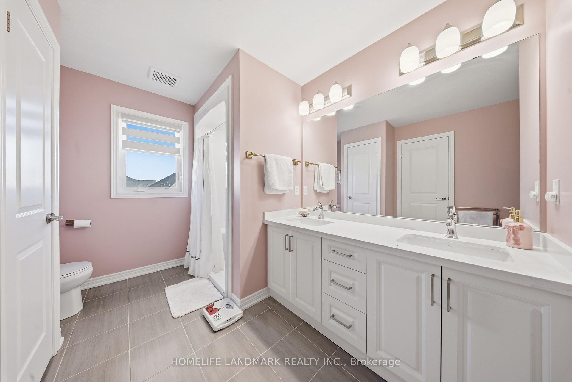 Photo 20 of 49 Monarch Street, Welland, Coyle Creek — HOMEH
