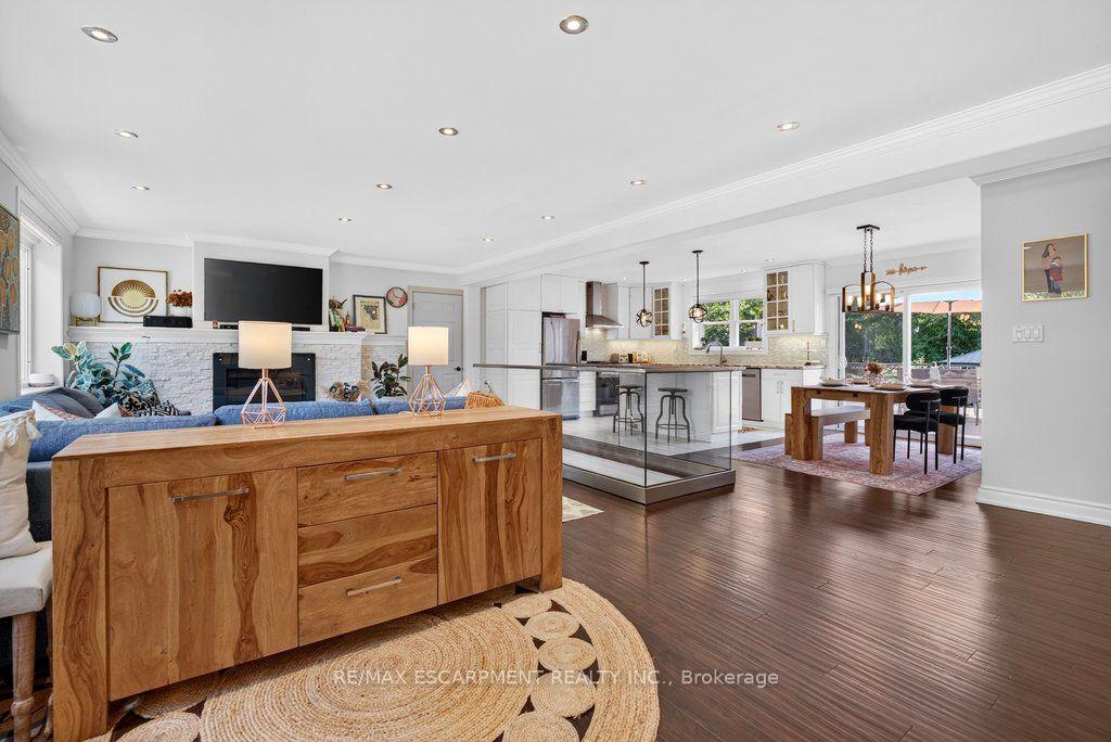 Photo 6 of 825 King Road, Burlington, LaSalle — HOMEH