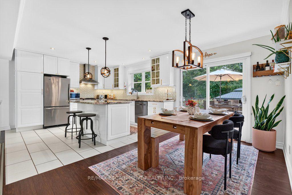 Photo 10 of 825 King Road, Burlington, LaSalle — HOMEH