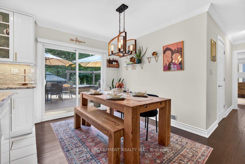 Photo 11 of 825 King Road, Burlington, LaSalle — HOMEH