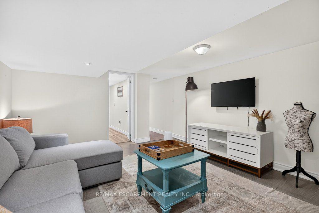Photo 28 of 825 King Road, Burlington, LaSalle — HOMEH