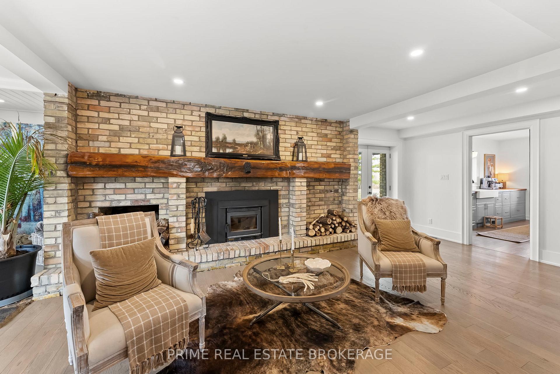 Photo 20 of 10096 Charlton Drive, Middlesex Centre, Rural Middlesex Centre — HOMEH
