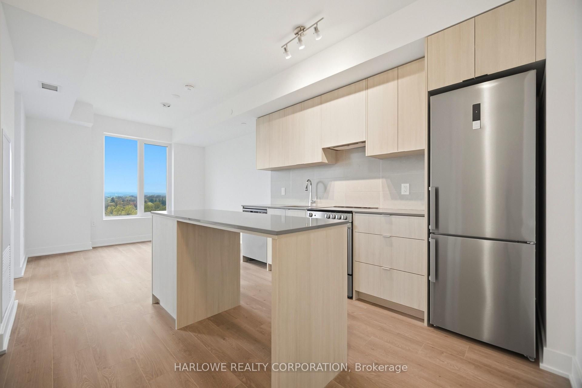 Photo of Unit 1002, 2088 James Street
