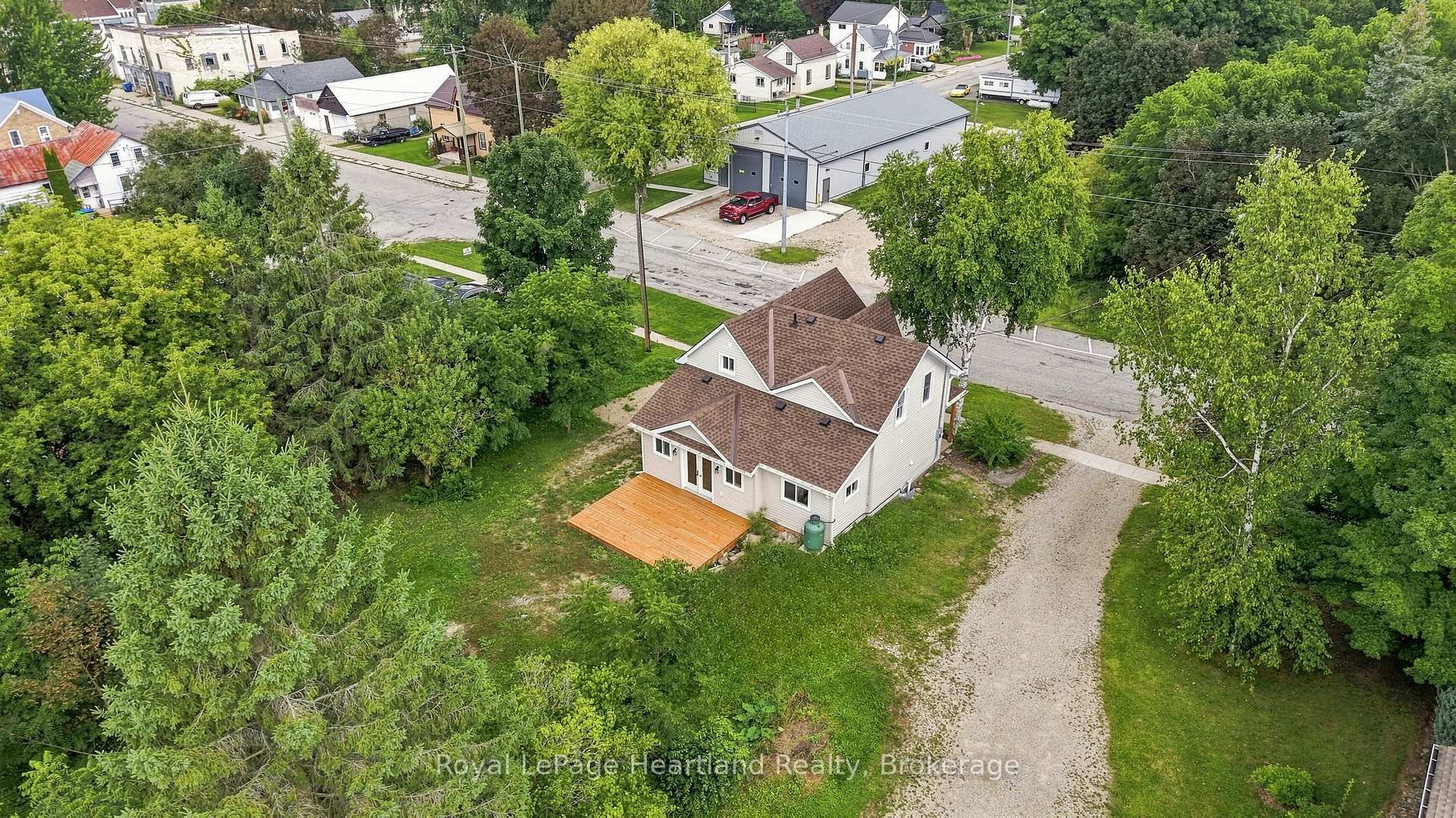 Photo 31 of 24 Queen Street E, West Grey — HOMEH