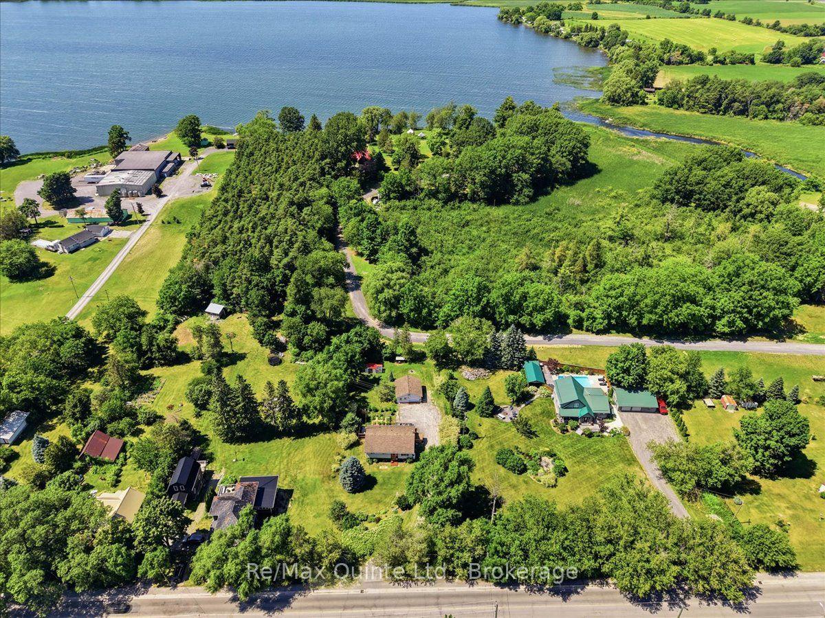 Photo 3 of 50 County Road 18, Prince Edward County, Athol Ward — HOMEH