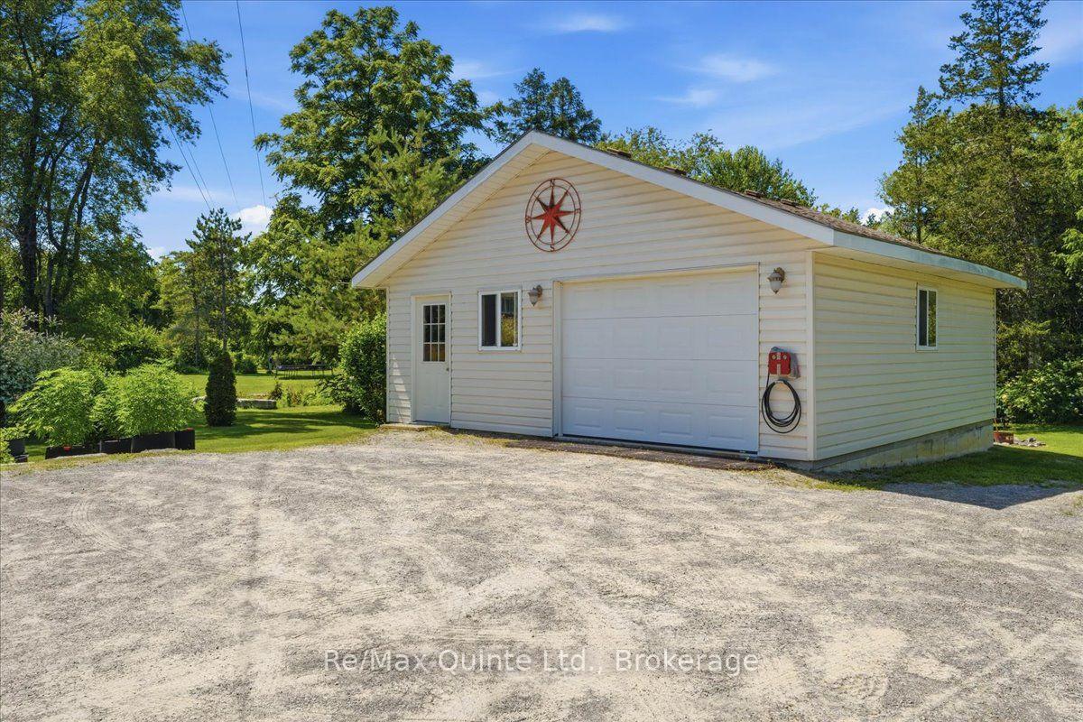 Photo 38 of 50 County Road 18, Prince Edward County, Athol Ward — HOMEH