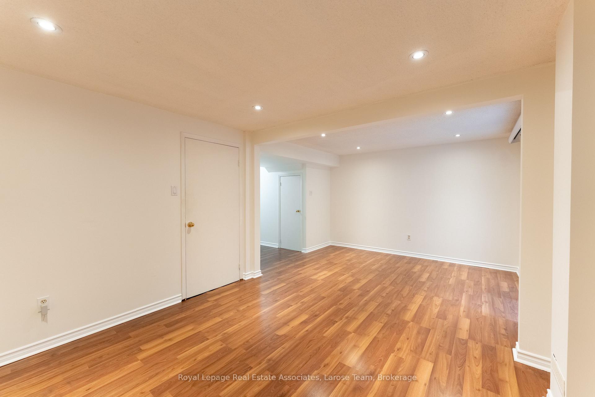 Photo 46 of 58 Silver Shadow Path, Etobicoke, Markland Wood — HOMEH