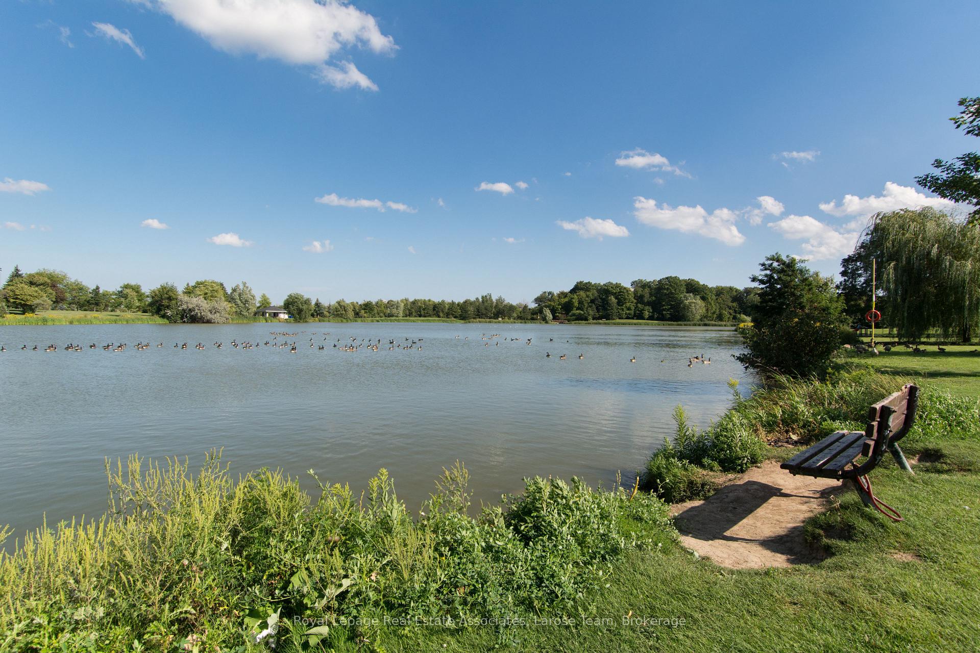 Photo 52 of 58 Silver Shadow Path, Etobicoke, Markland Wood — HOMEH