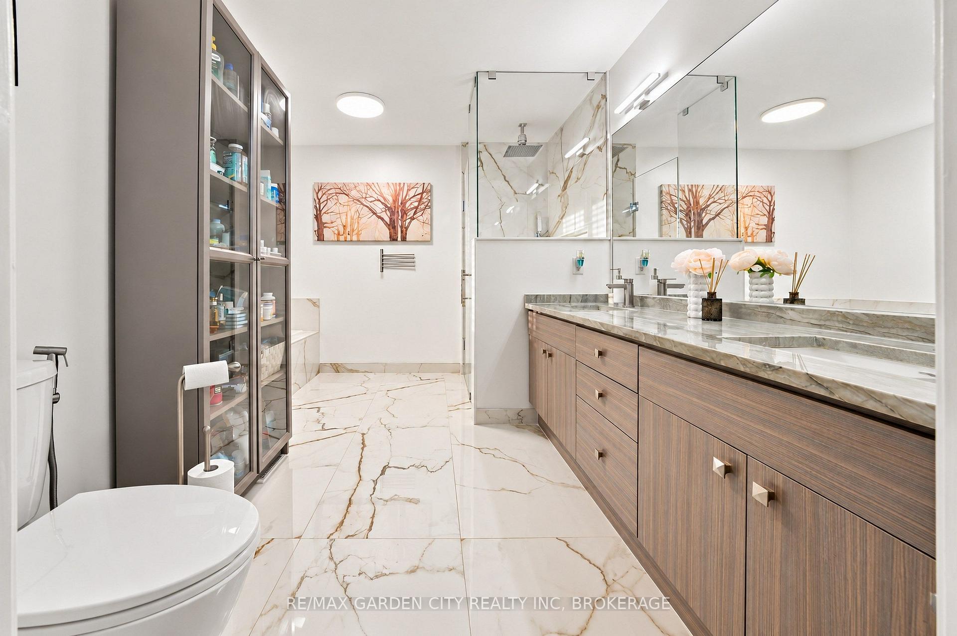 Photo 19 of 8377 Jeffrey Court, Niagara Falls, Forestview — HOMEH