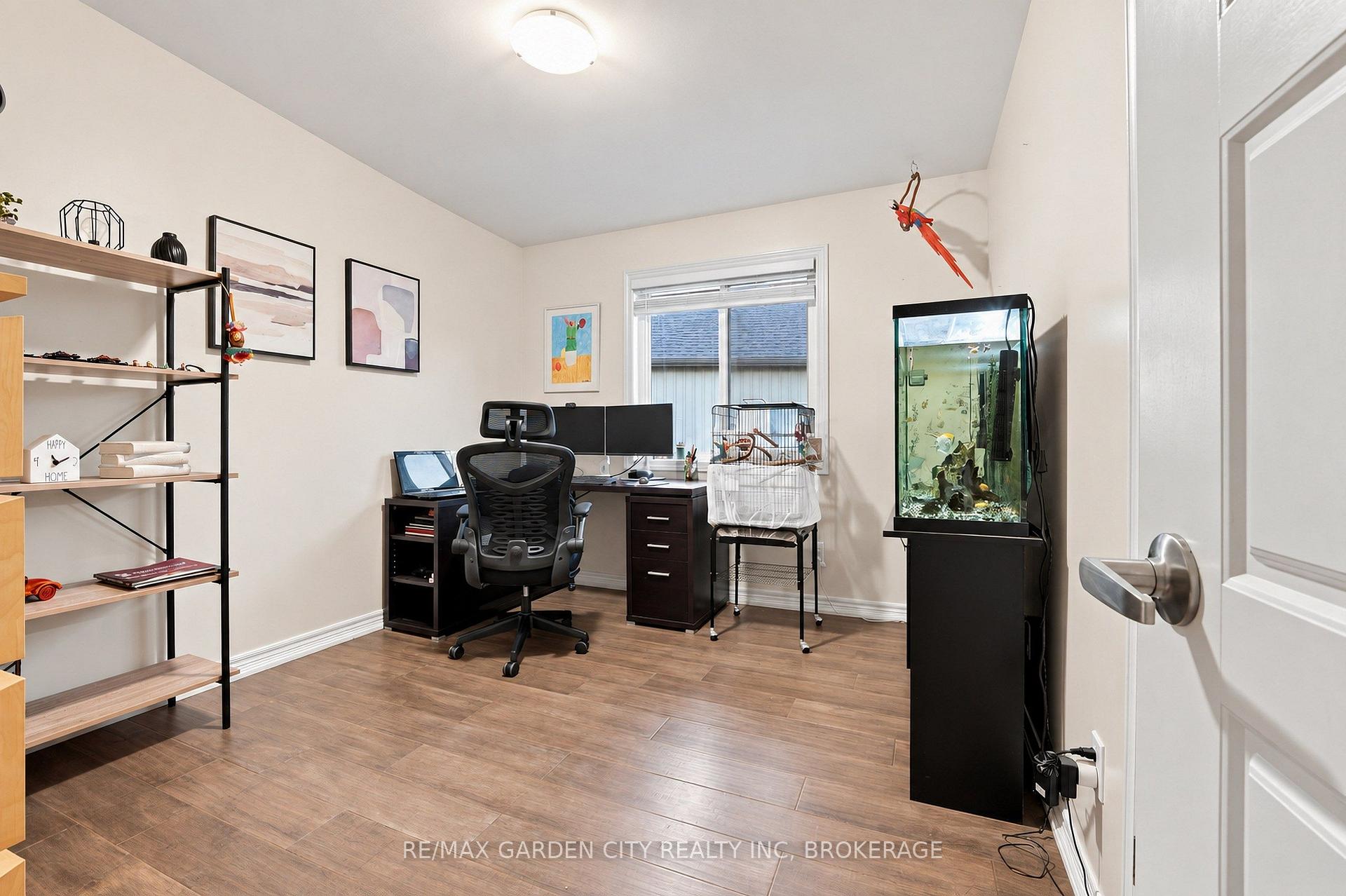Photo 23 of 8377 Jeffrey Court, Niagara Falls, Forestview — HOMEH