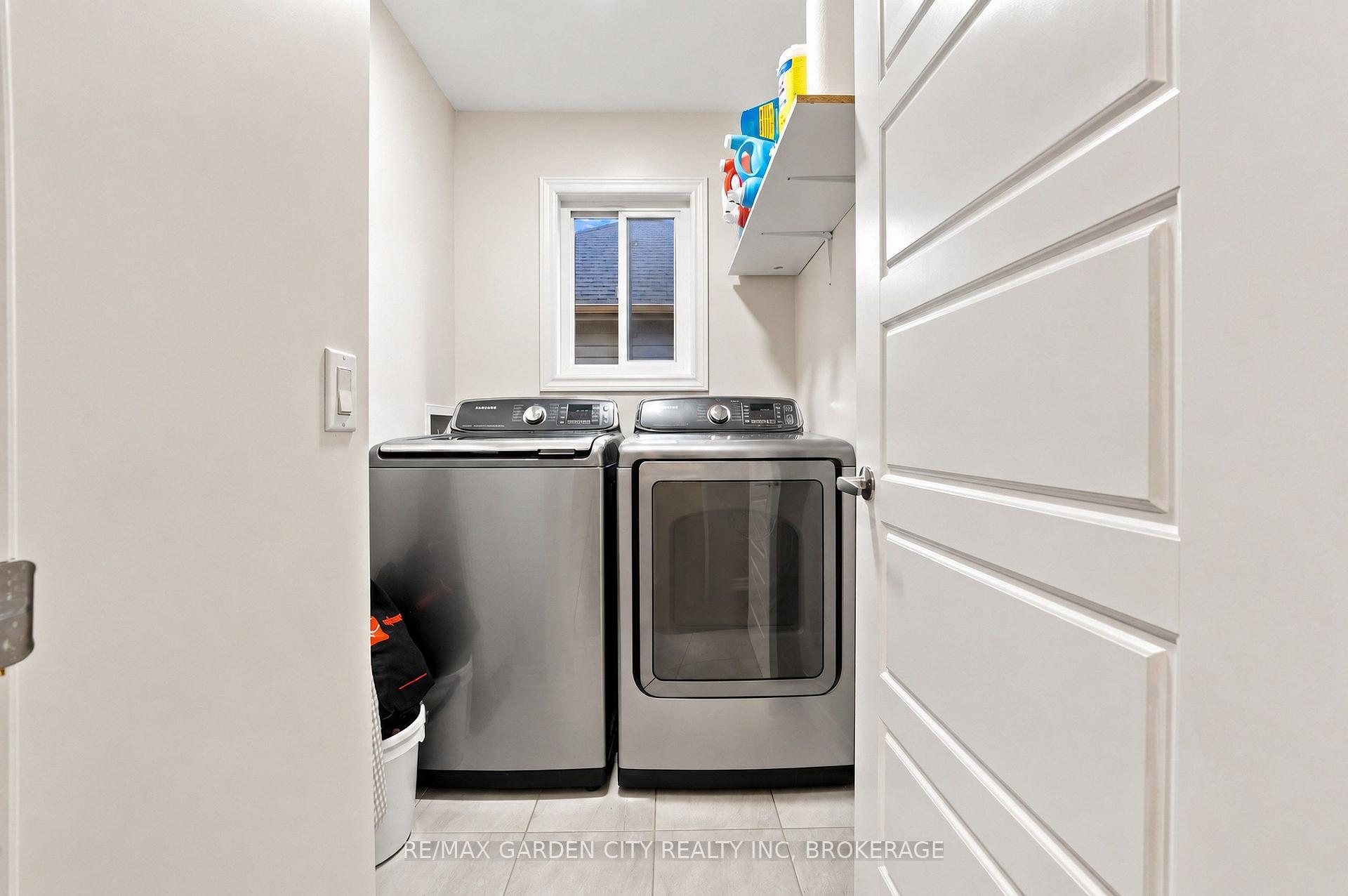 Photo 24 of 8377 Jeffrey Court, Niagara Falls, Forestview — HOMEH
