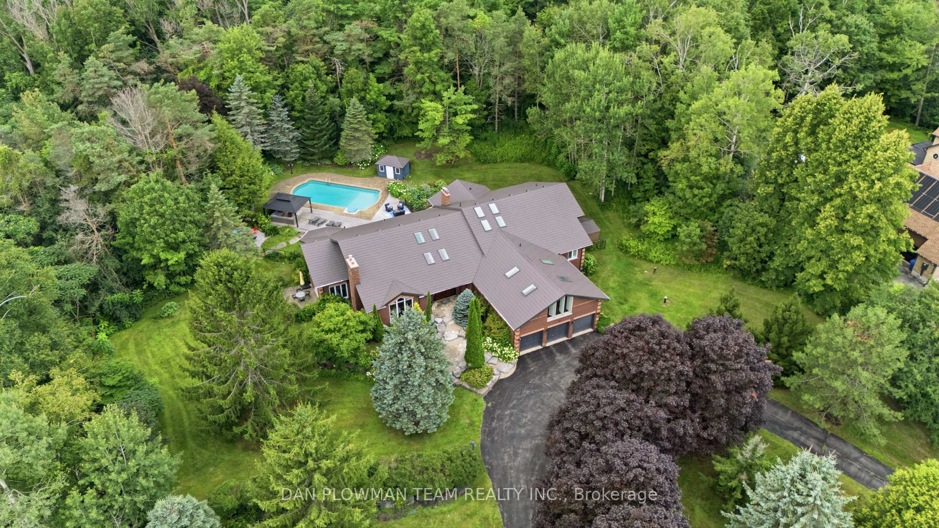 Photo 1 of 64 Woodbridge Circle, Scugog, Port Perry — HOMEH