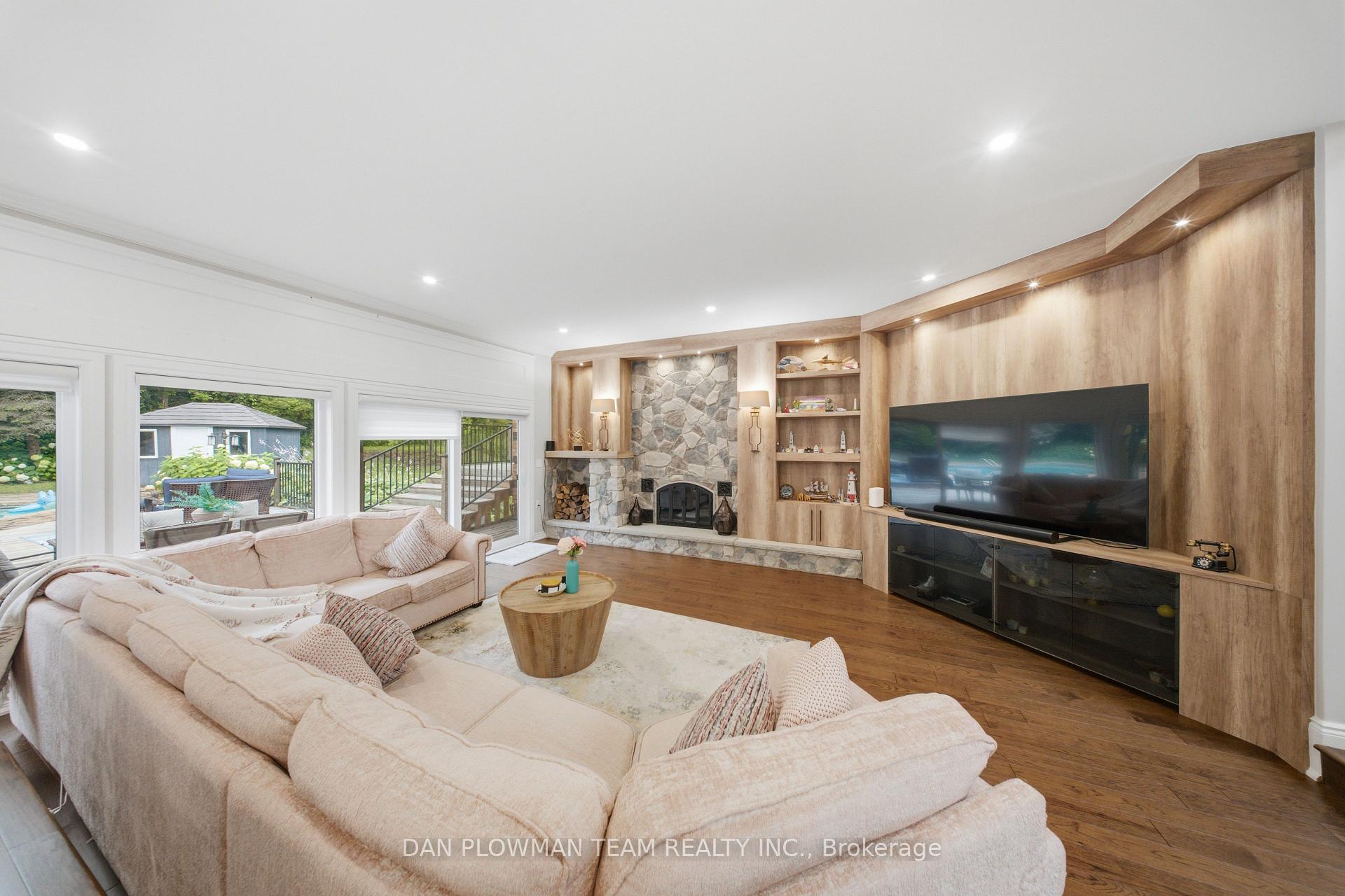 Photo 6 of 64 Woodbridge Circle, Scugog, Port Perry — HOMEH