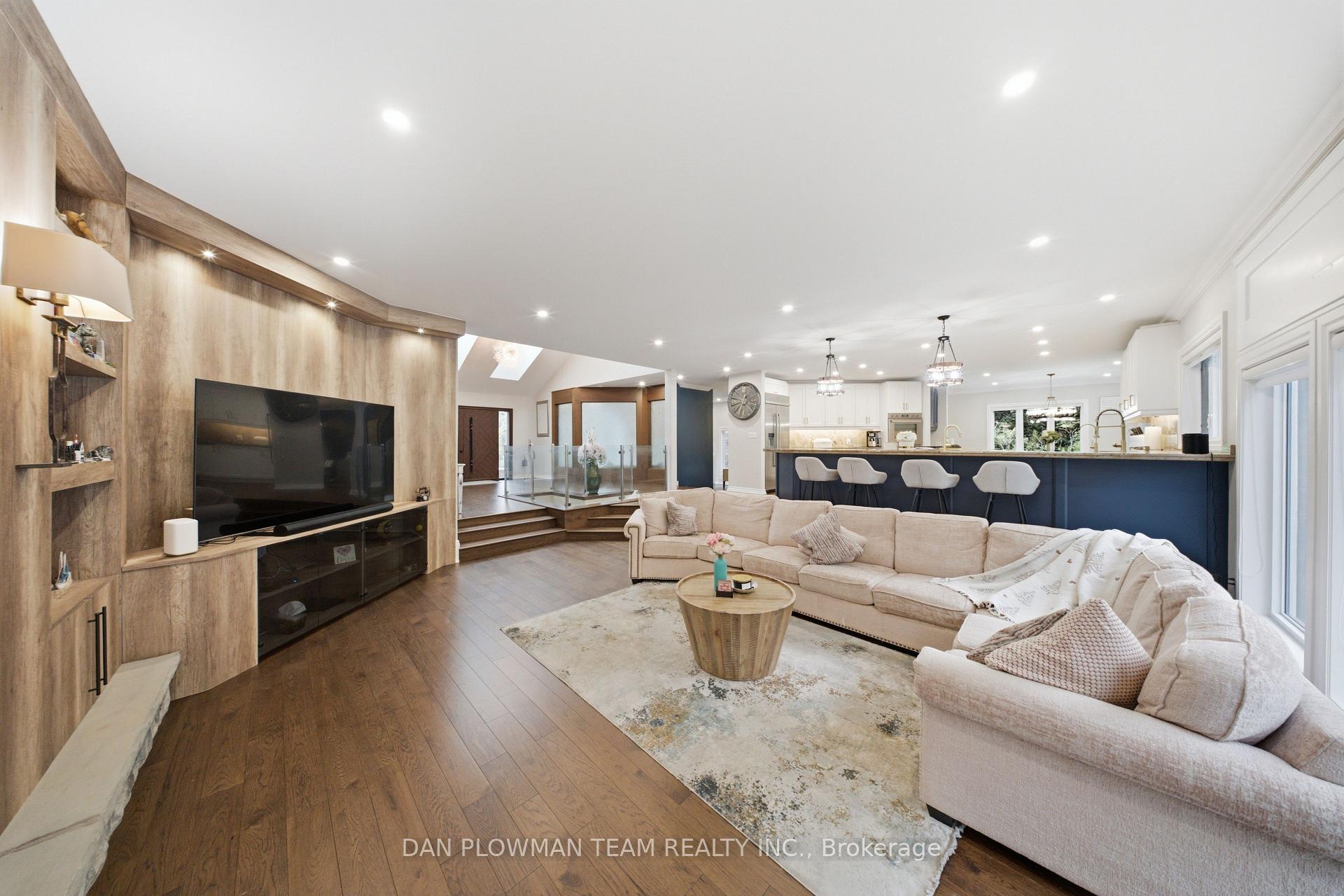 Photo 7 of 64 Woodbridge Circle, Scugog, Port Perry — HOMEH