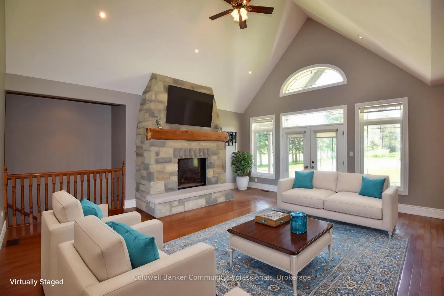 Photo 9 of 747 Centre Road, Hamilton, Rural Flamborough — HOMEH