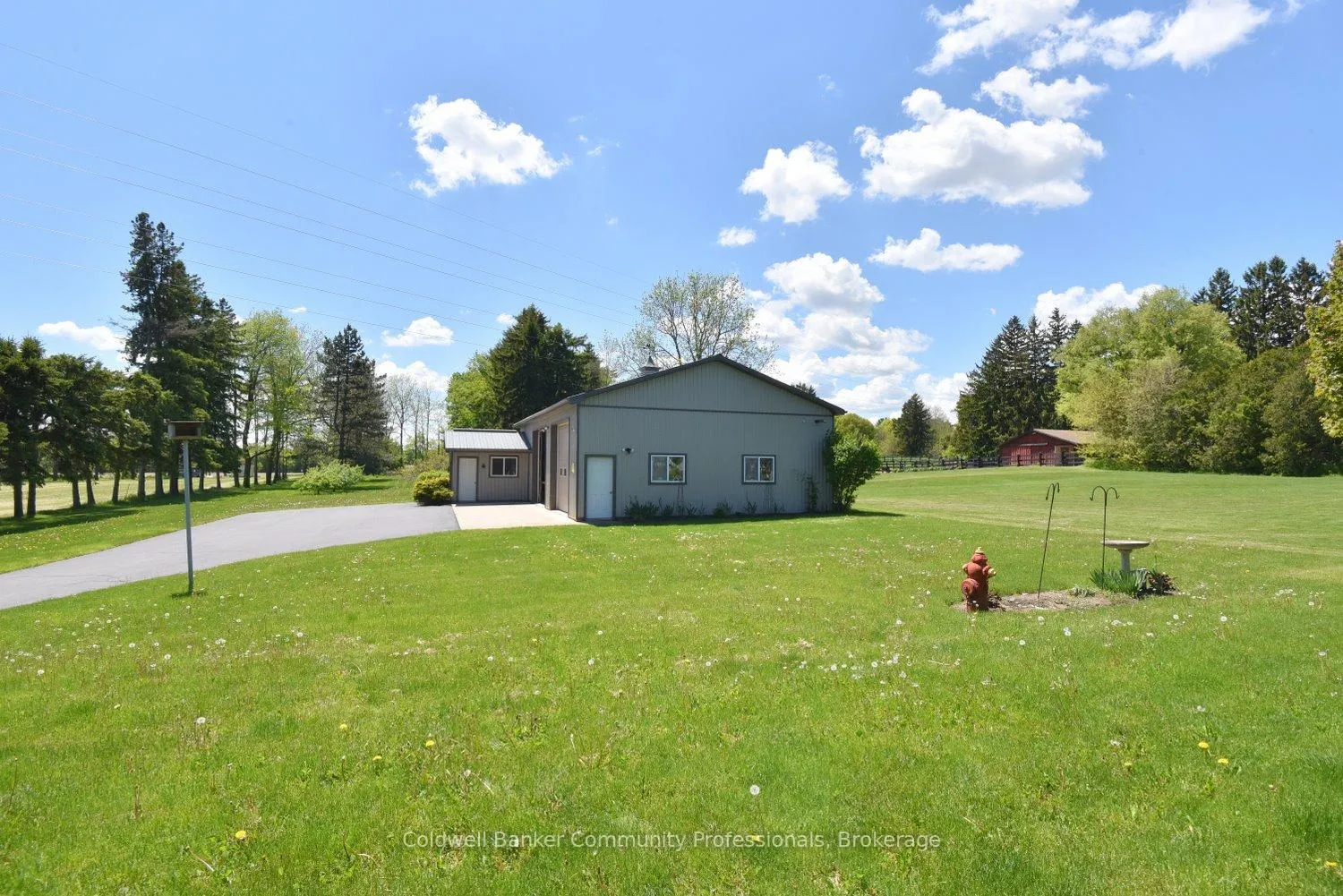 Photo 36 of 747 Centre Road, Hamilton, Rural Flamborough — HOMEH
