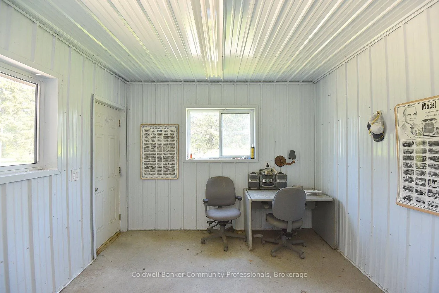 Photo 45 of 747 Centre Road, Hamilton, Rural Flamborough — HOMEH