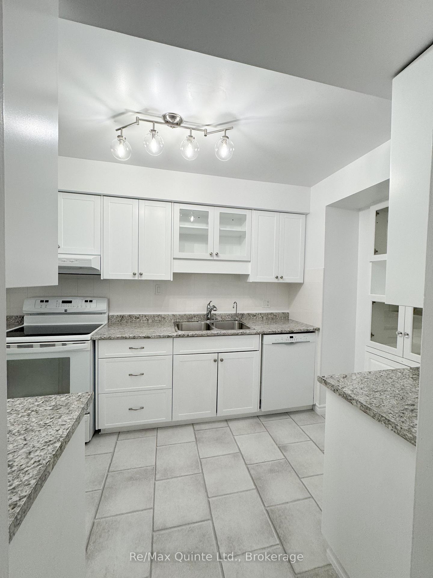 Photo 34 of Unit 8, 11 Janlyn Crescent, Belleville, Belleville Ward — HOMEH