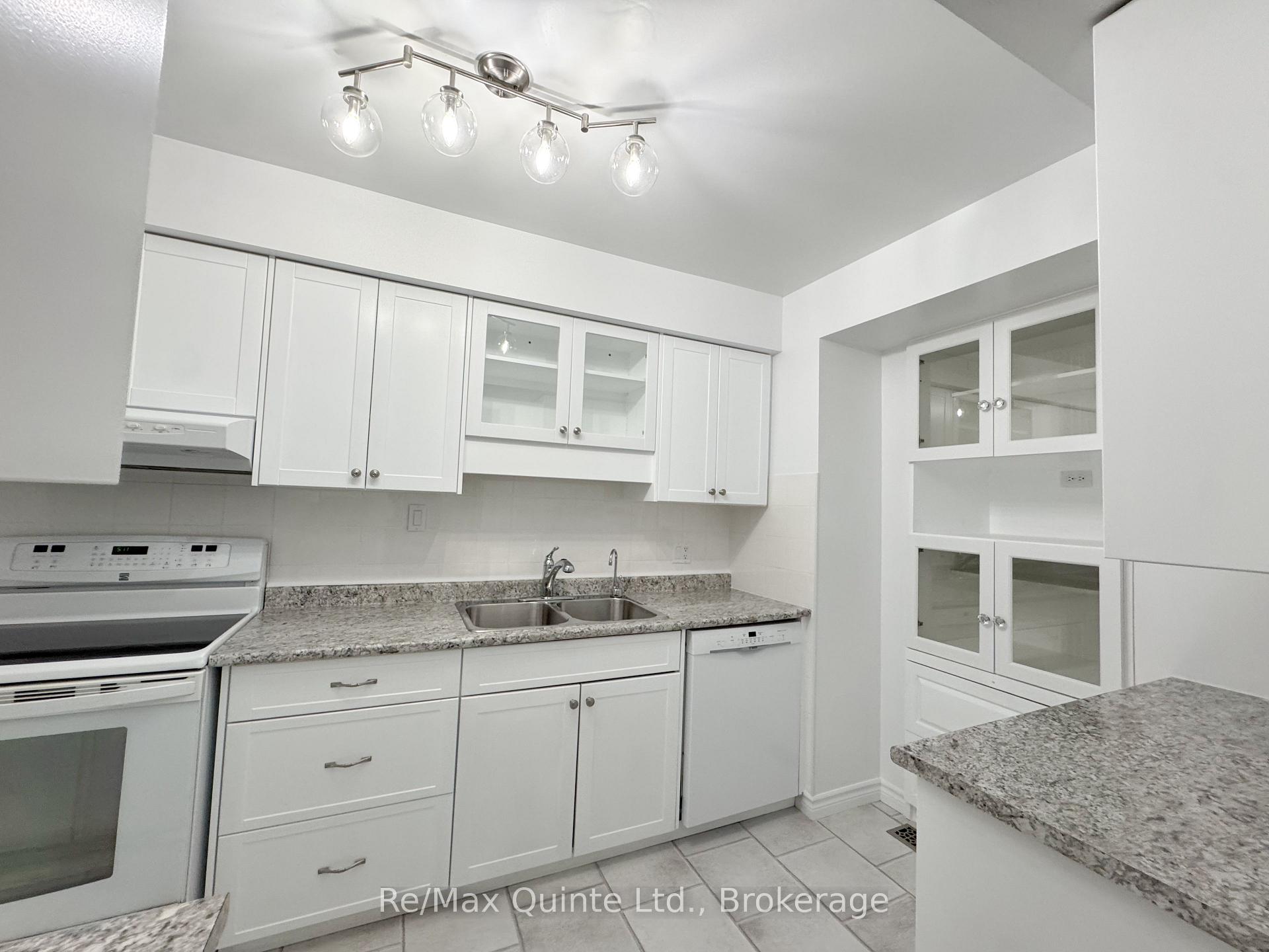 Photo 36 of Unit 8, 11 Janlyn Crescent, Belleville, Belleville Ward — HOMEH