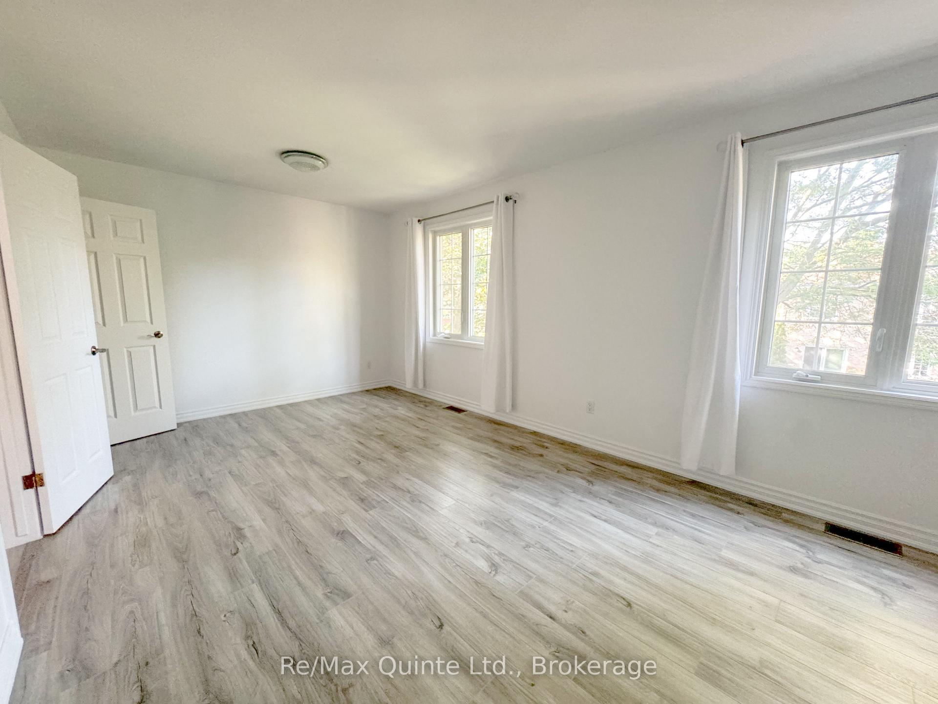 Photo 55 of Unit 8, 11 Janlyn Crescent, Belleville, Belleville Ward — HOMEH