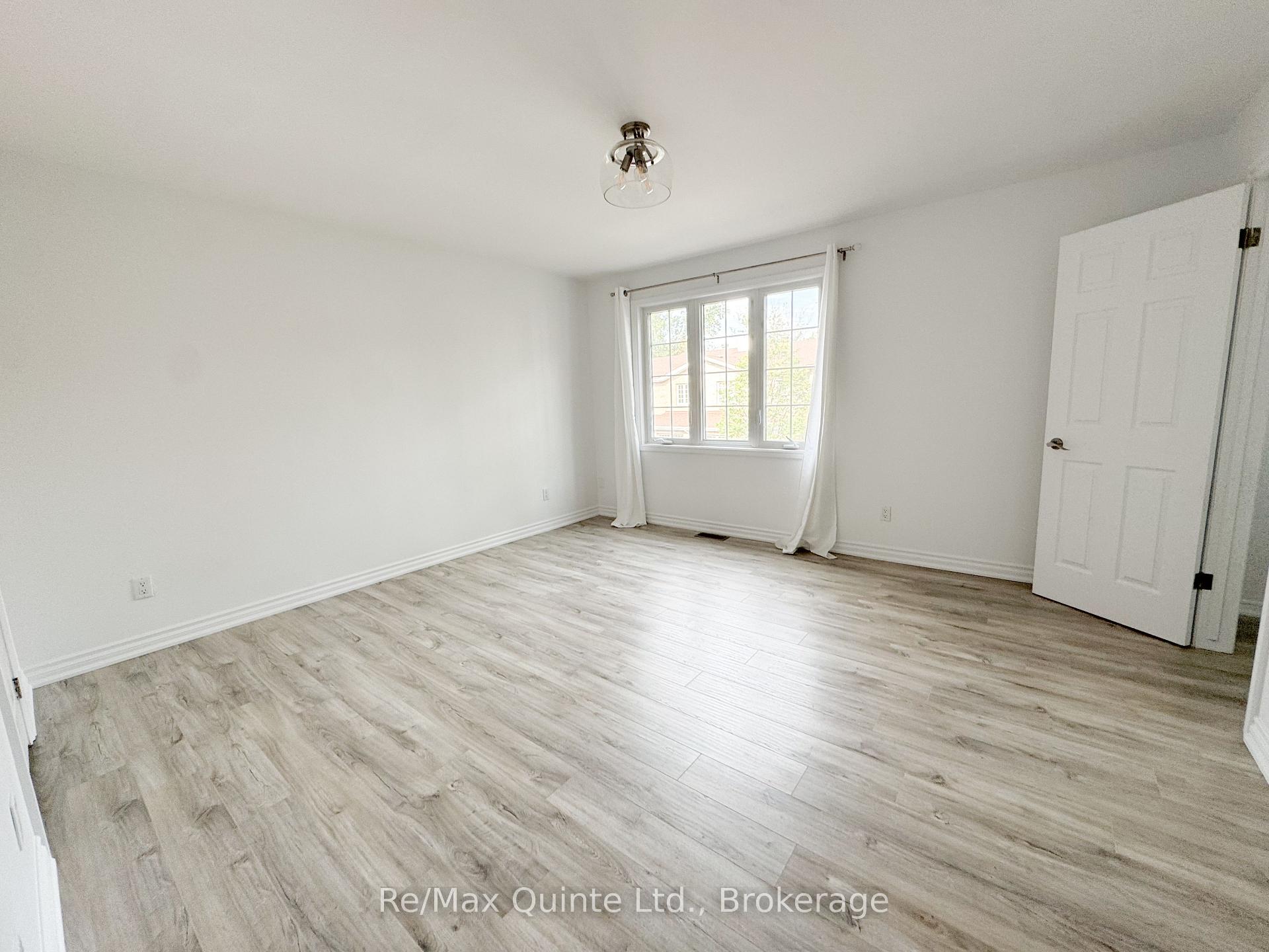 Photo 57 of Unit 8, 11 Janlyn Crescent, Belleville, Belleville Ward — HOMEH