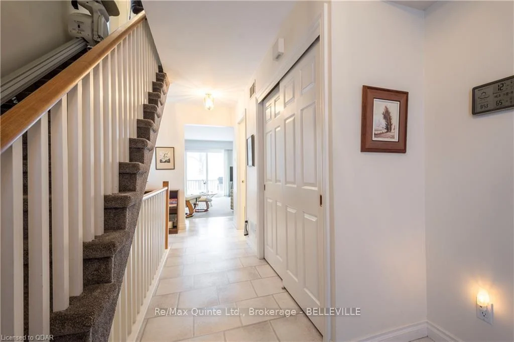 Photo 9 of Unit 8, 11 Janlyn Crescent, Belleville, Belleville Ward — HOMEH