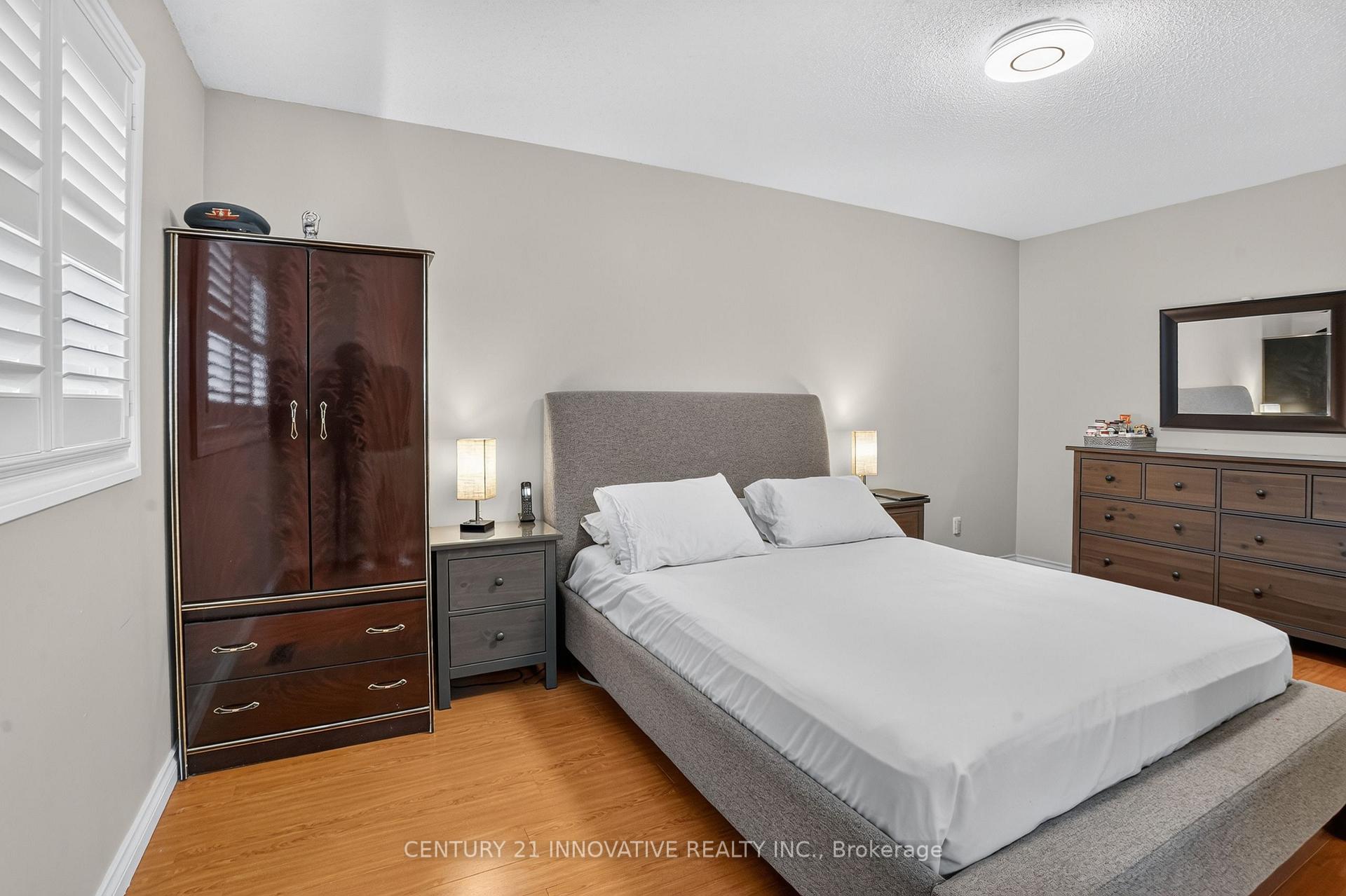 Photo 25 of 160 Sophia Road, Markham, Middlefield — HOMEH