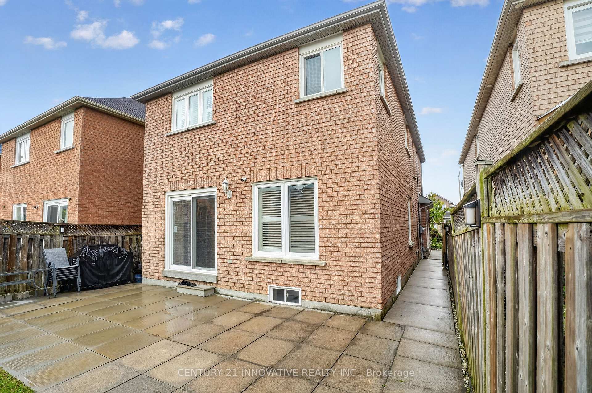 Photo 40 of 160 Sophia Road, Markham, Middlefield — HOMEH