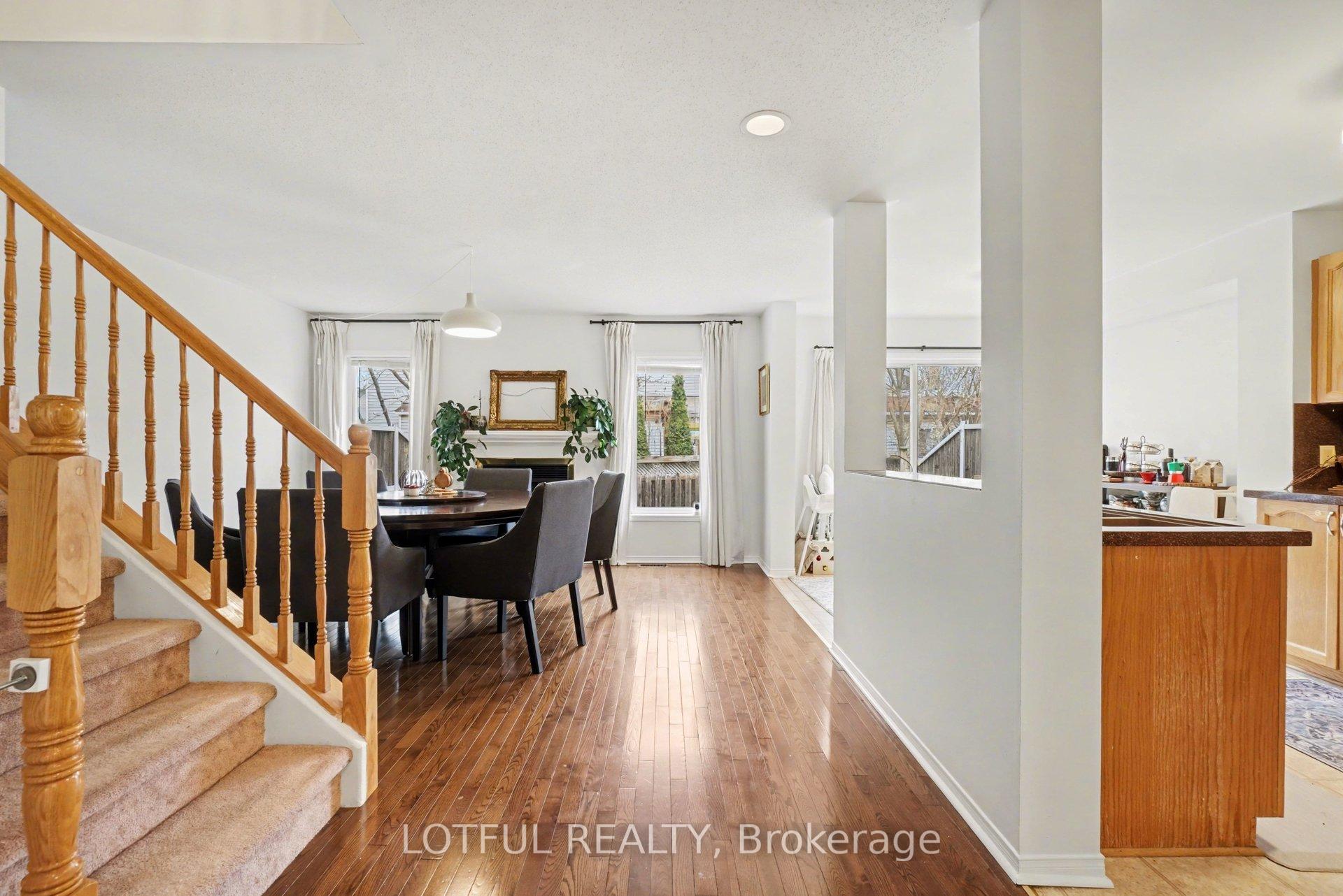 Photo 5 of 3 Collington Street, Ottawa, Barrhaven East — HOMEH