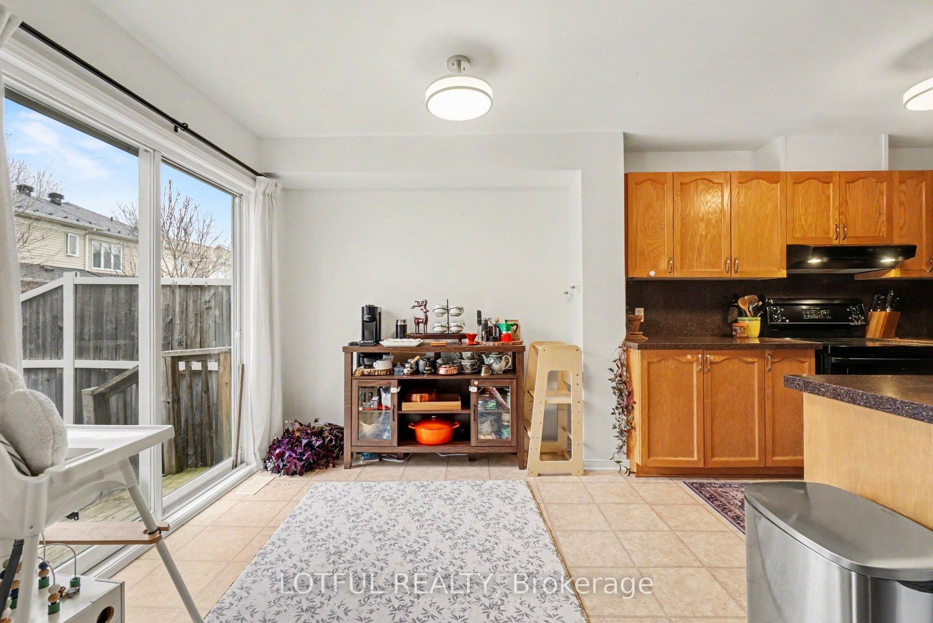 Photo 9 of 3 Collington Street, Ottawa, Barrhaven East — HOMEH