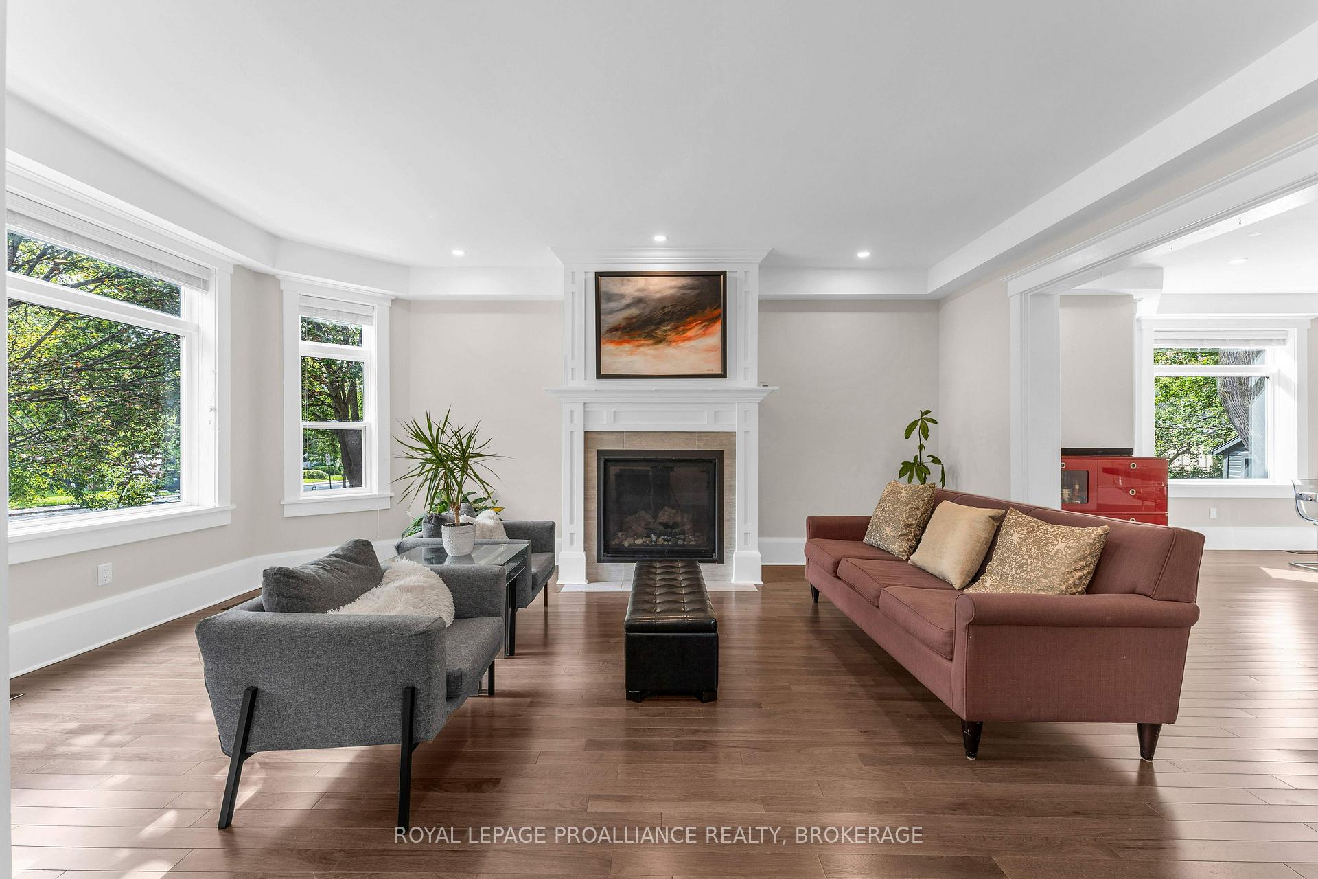 Photo 10 of 32 Kensington Avenue, Kingston, Central City East — HOMEH