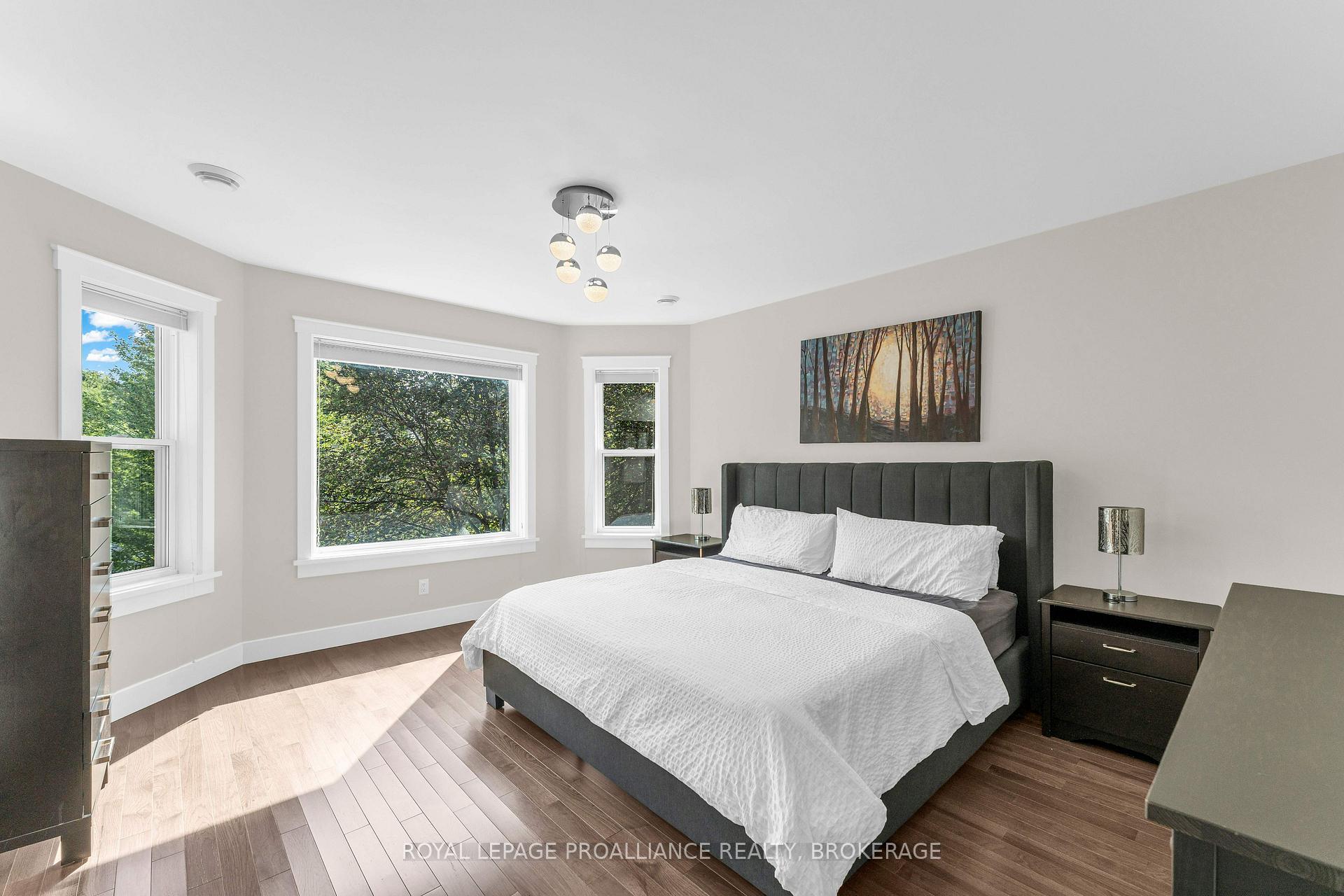 Photo 24 of 32 Kensington Avenue, Kingston, Central City East — HOMEH