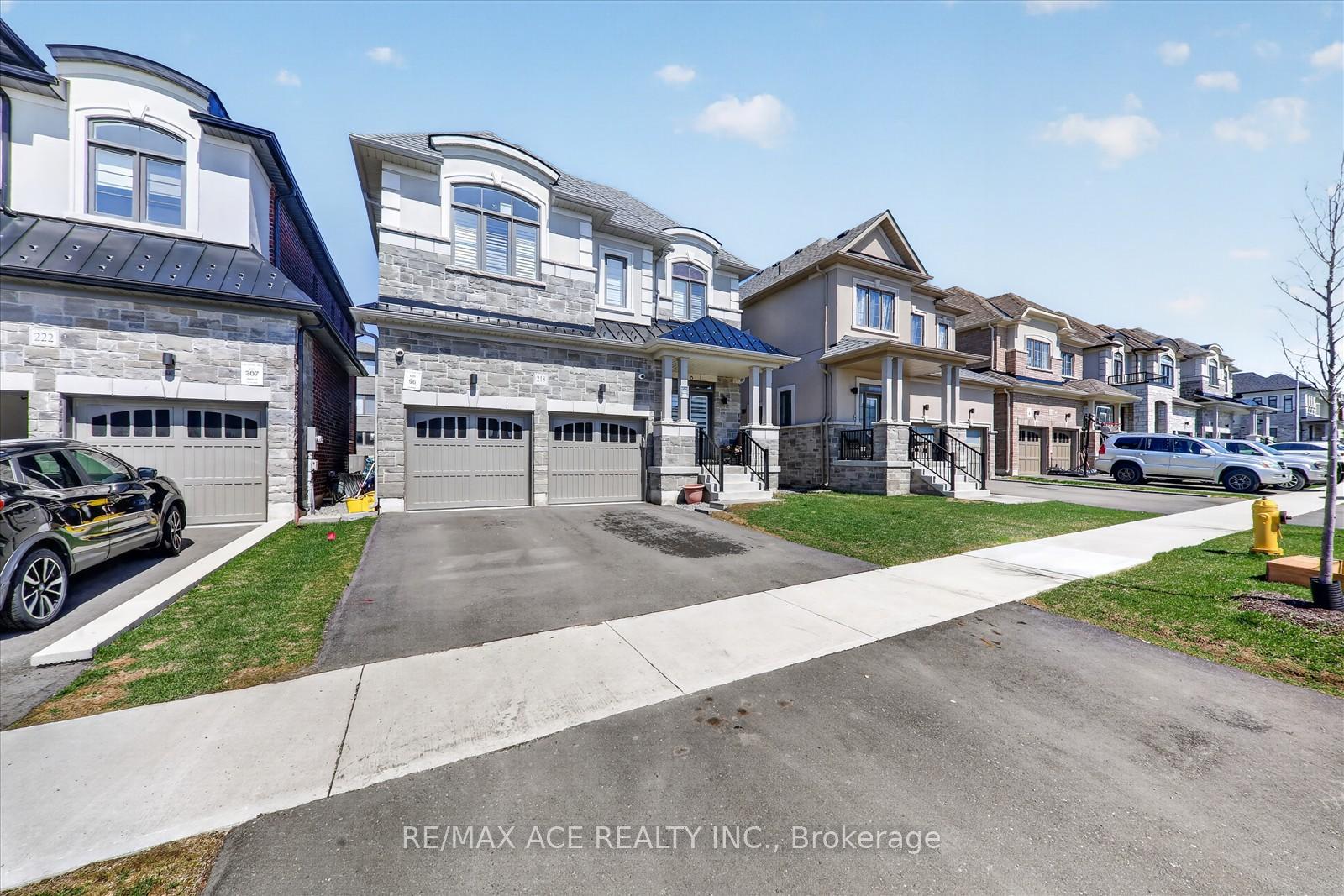 Photo 4 of 218 Flood Avenue, Clarington, Newcastle — HOMEH