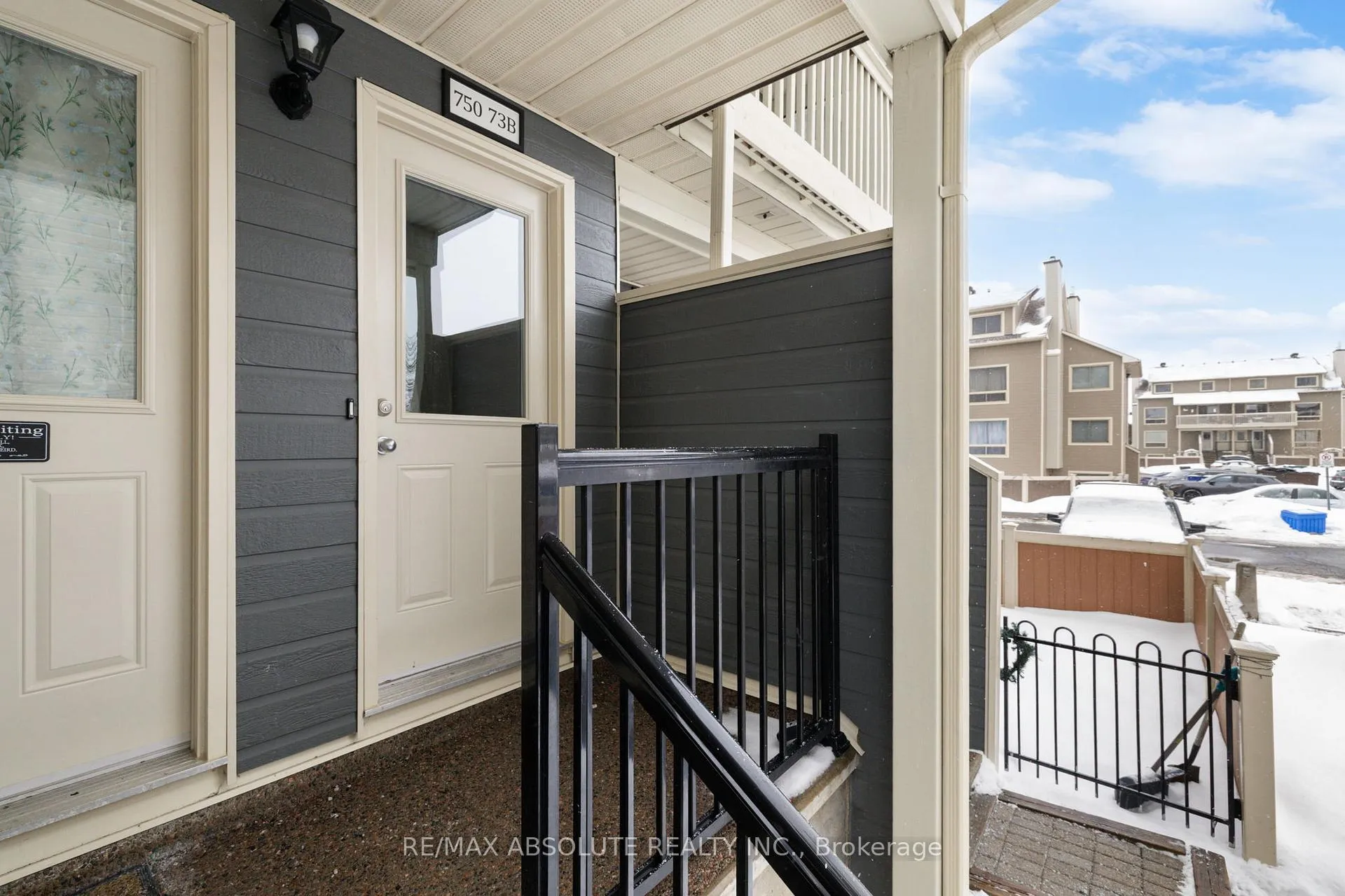 Photo 4 of Unit 73B, 750 St. Andre Drive, Ottawa, Hiawatha Park/Convent Glen — HOMEH