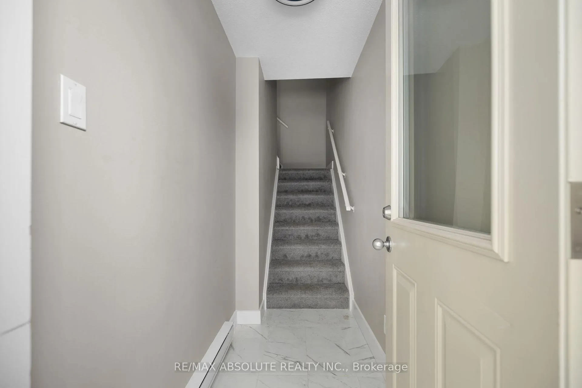 Photo 5 of Unit 73B, 750 St. Andre Drive, Ottawa, Hiawatha Park/Convent Glen — HOMEH