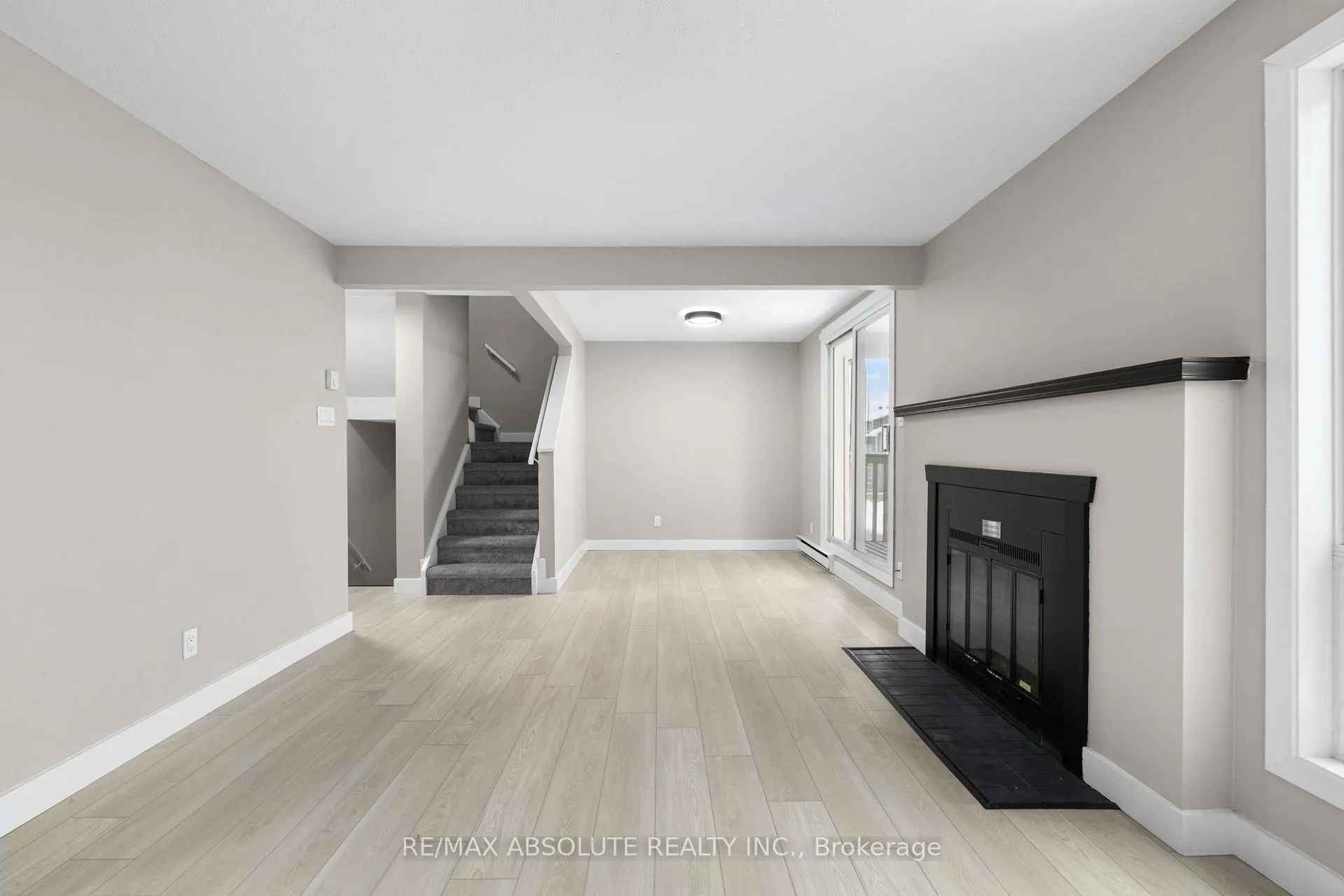 Photo 11 of Unit 73B, 750 St. Andre Drive, Ottawa, Hiawatha Park/Convent Glen — HOMEH