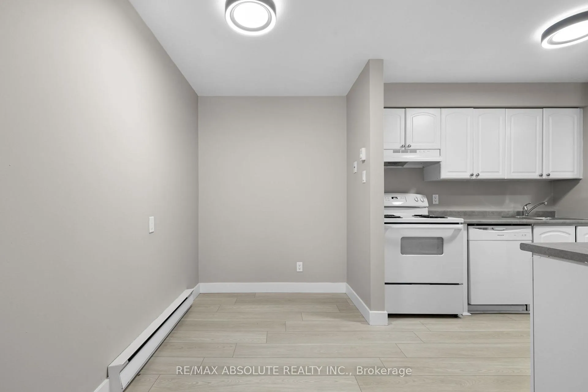 Photo 15 of Unit 73B, 750 St. Andre Drive, Ottawa, Hiawatha Park/Convent Glen — HOMEH