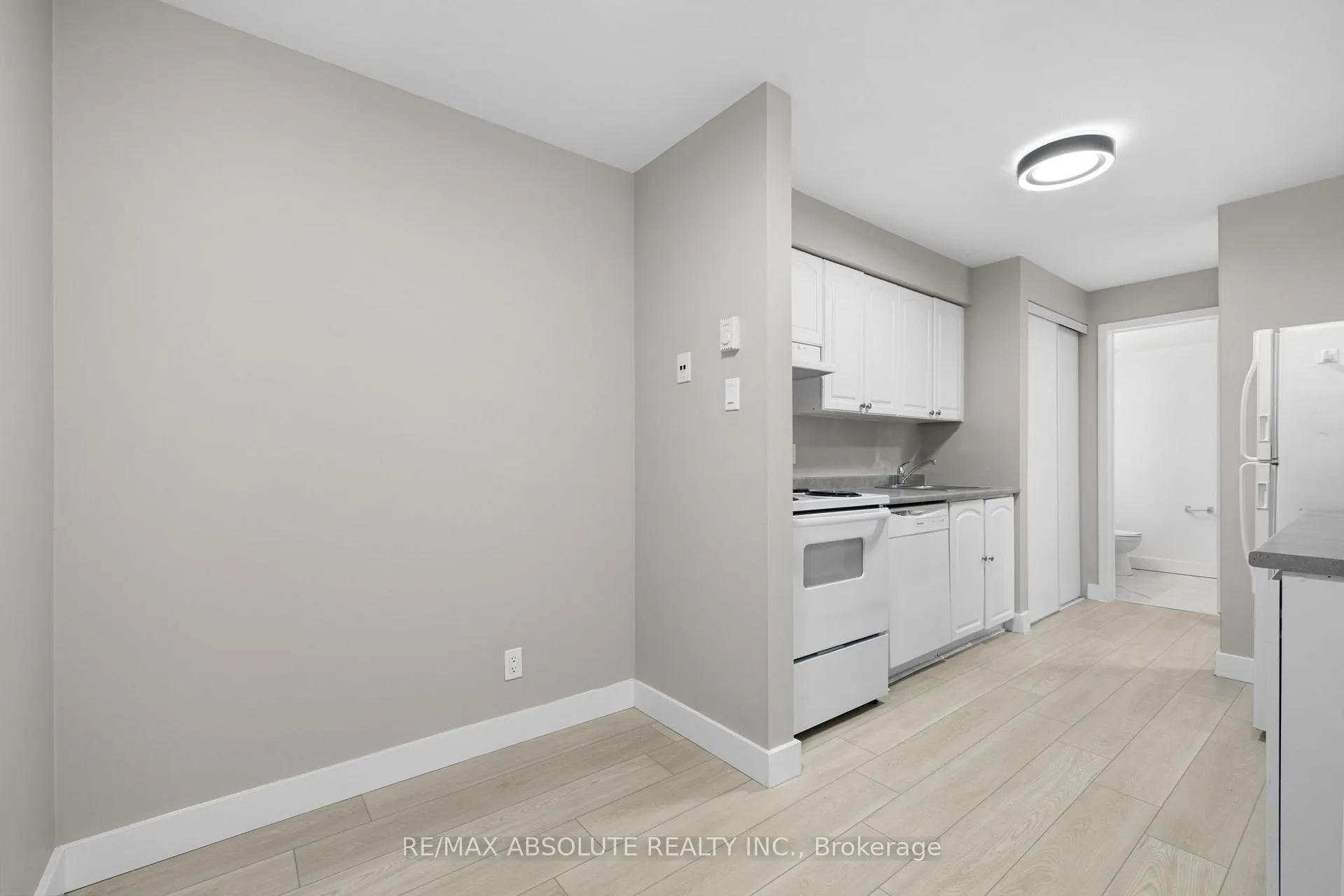 Photo 16 of Unit 73B, 750 St. Andre Drive, Ottawa, Hiawatha Park/Convent Glen — HOMEH