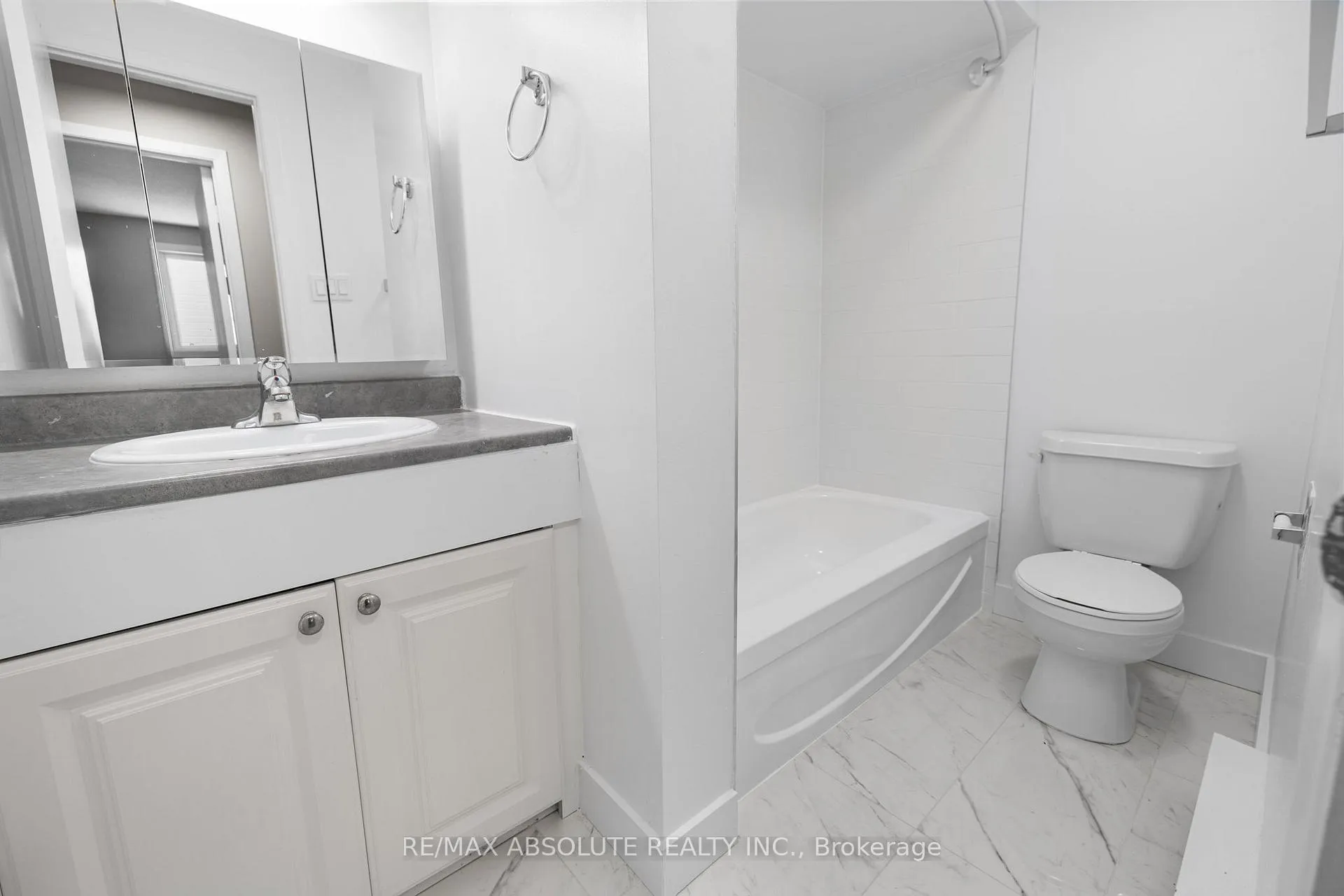 Photo 30 of Unit 73B, 750 St. Andre Drive, Ottawa, Hiawatha Park/Convent Glen — HOMEH