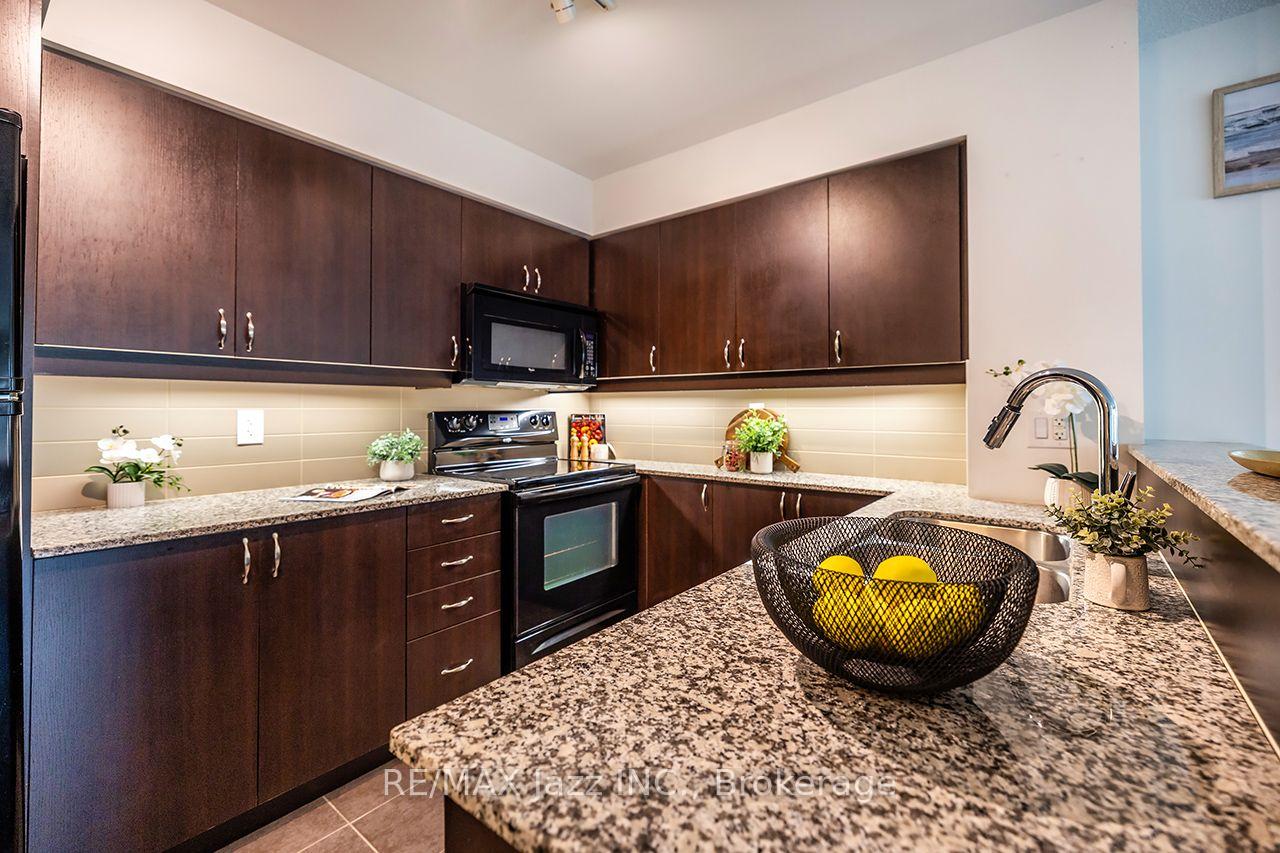 Photo 15 of Unit 212, 1235 Bayly Street, Pickering, Bay Ridges — HOMEH