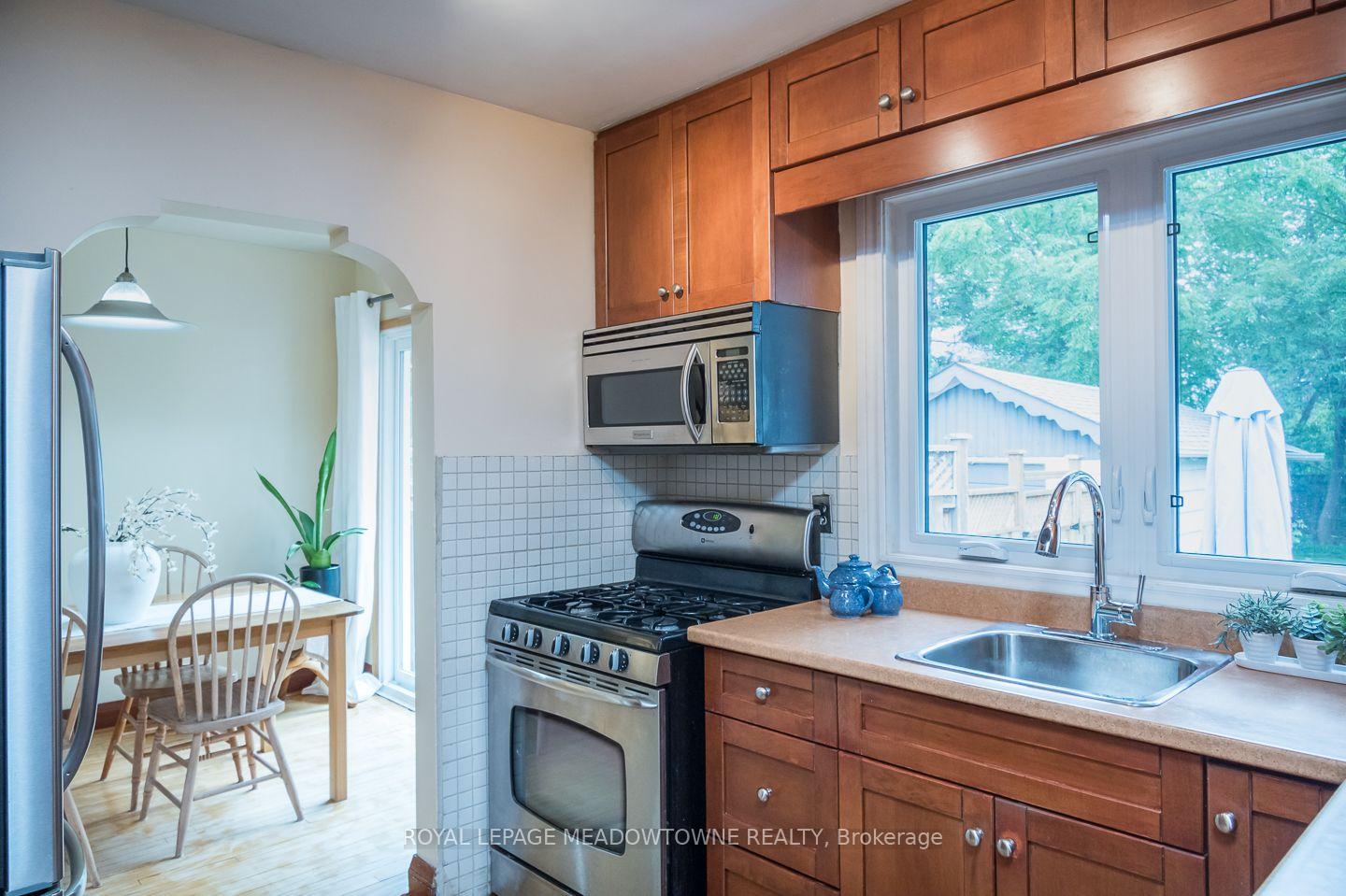 Photo 21 of 436 Broadway Avenue, Milton, Old Milton — HOMEH
