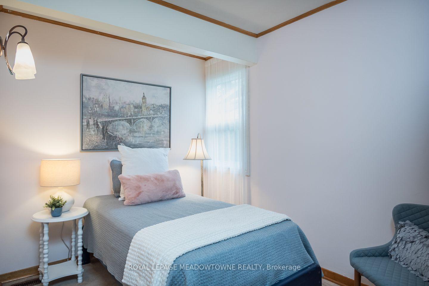 Photo 32 of 436 Broadway Avenue, Milton, Old Milton — HOMEH