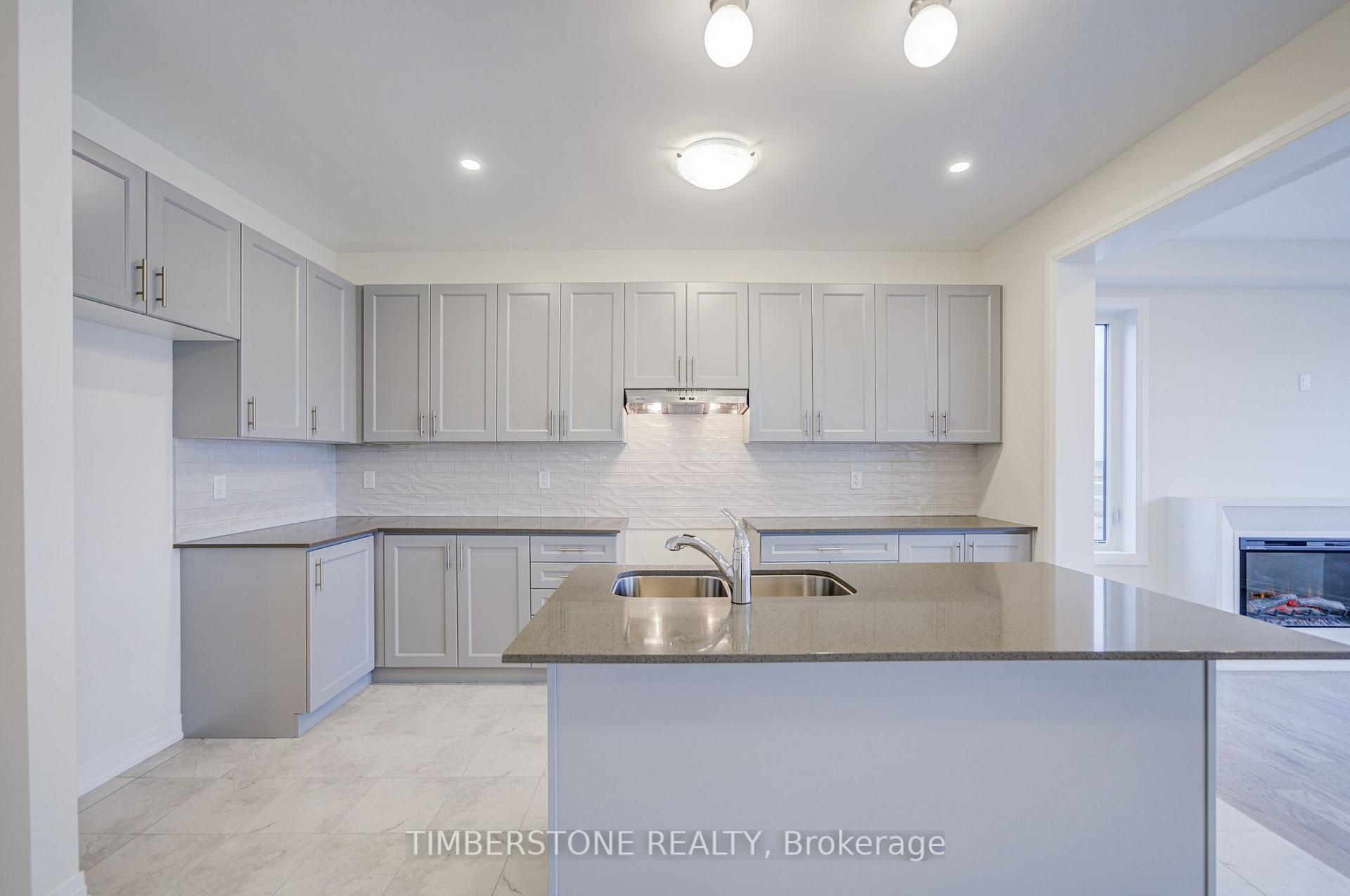 Photo 11 of 23 Fieldfare Road, Brampton, Northwest Brampton — HOMEH