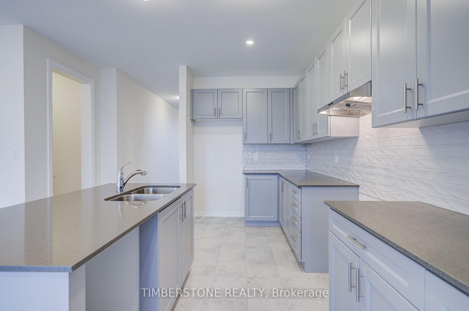 Photo 13 of 23 Fieldfare Road, Brampton, Northwest Brampton — HOMEH