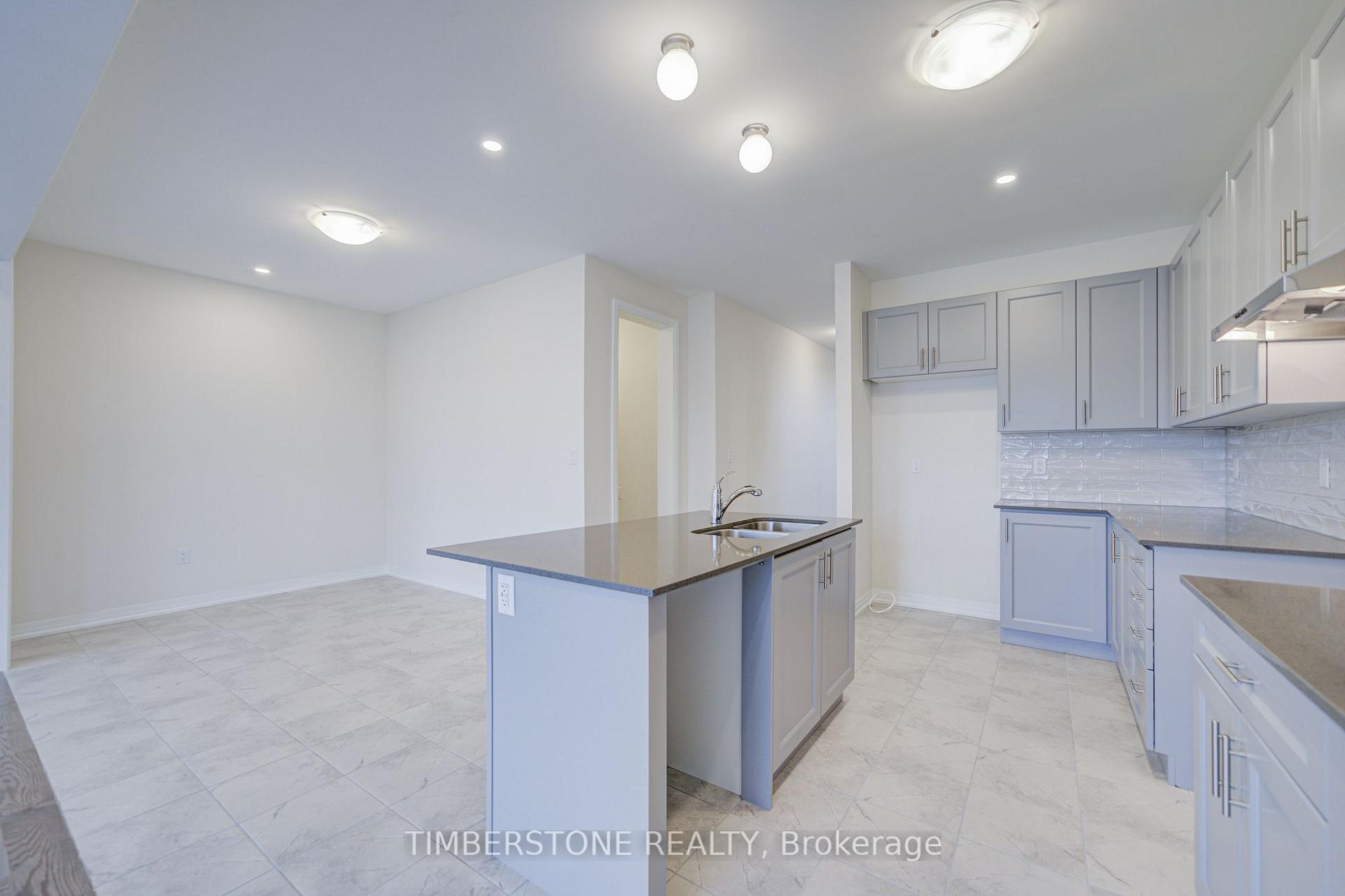 Photo 14 of 23 Fieldfare Road, Brampton, Northwest Brampton — HOMEH