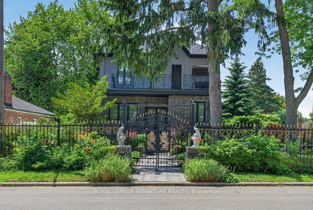 Photo 5 of 32 Cliffcrest Drive, Scarborough, Cliffcrest — HOMEH