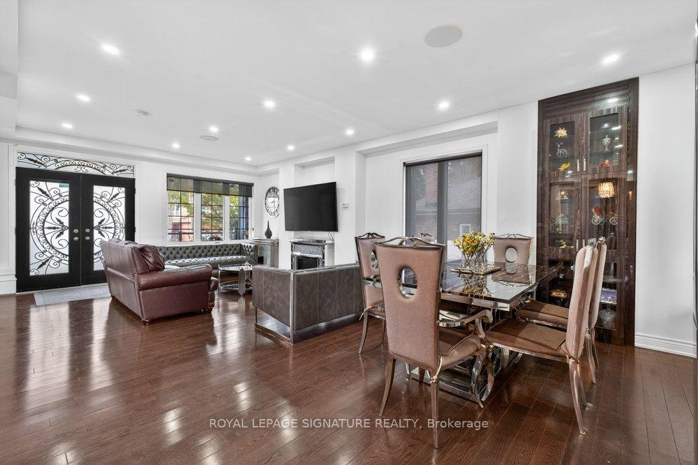 Photo 12 of 32 Cliffcrest Drive, Scarborough, Cliffcrest — HOMEH