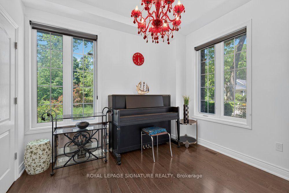 Photo 23 of 32 Cliffcrest Drive, Scarborough, Cliffcrest — HOMEH